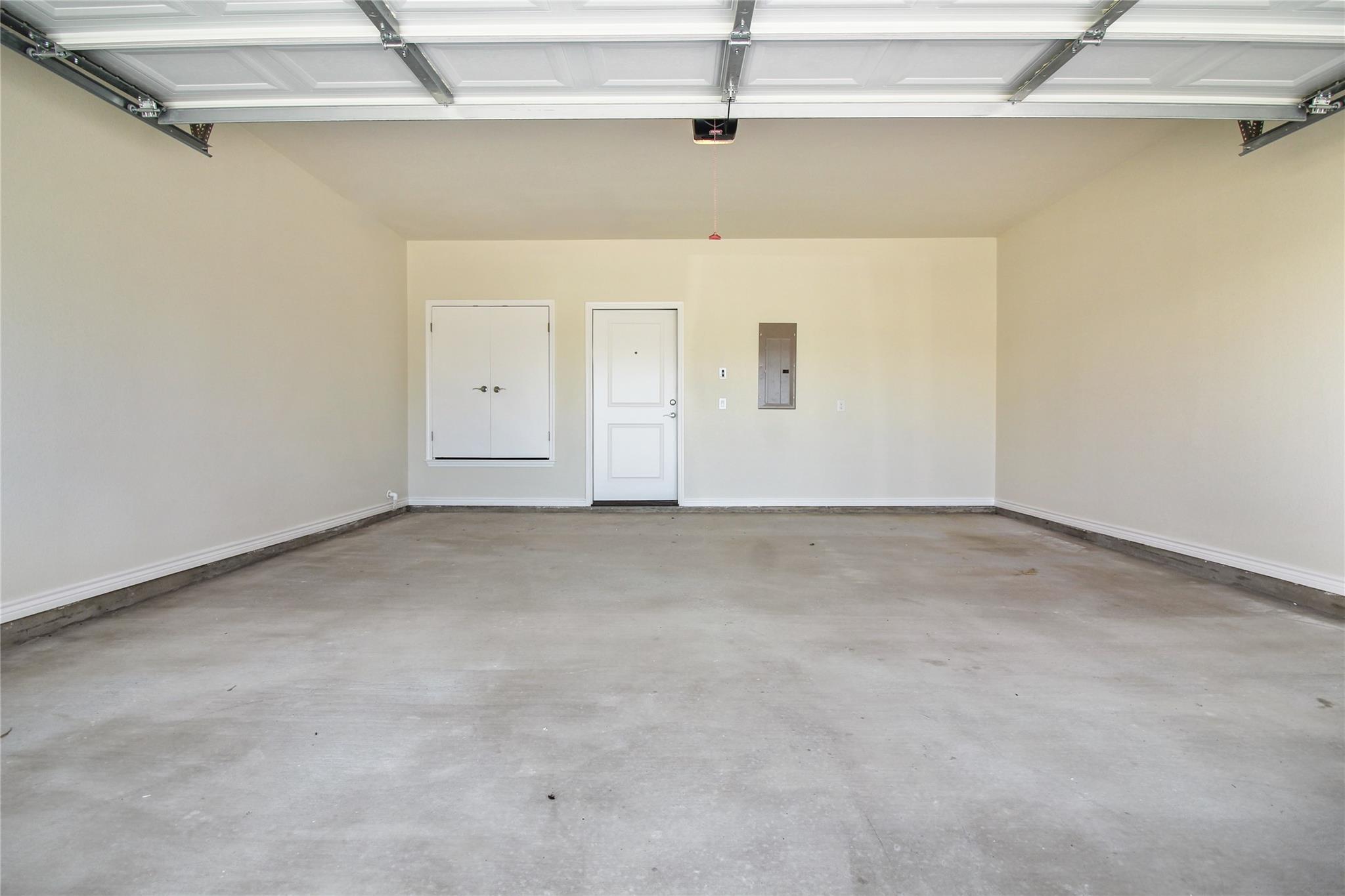 518 Whirlaway Dr # A, Jarrell, TX 76537