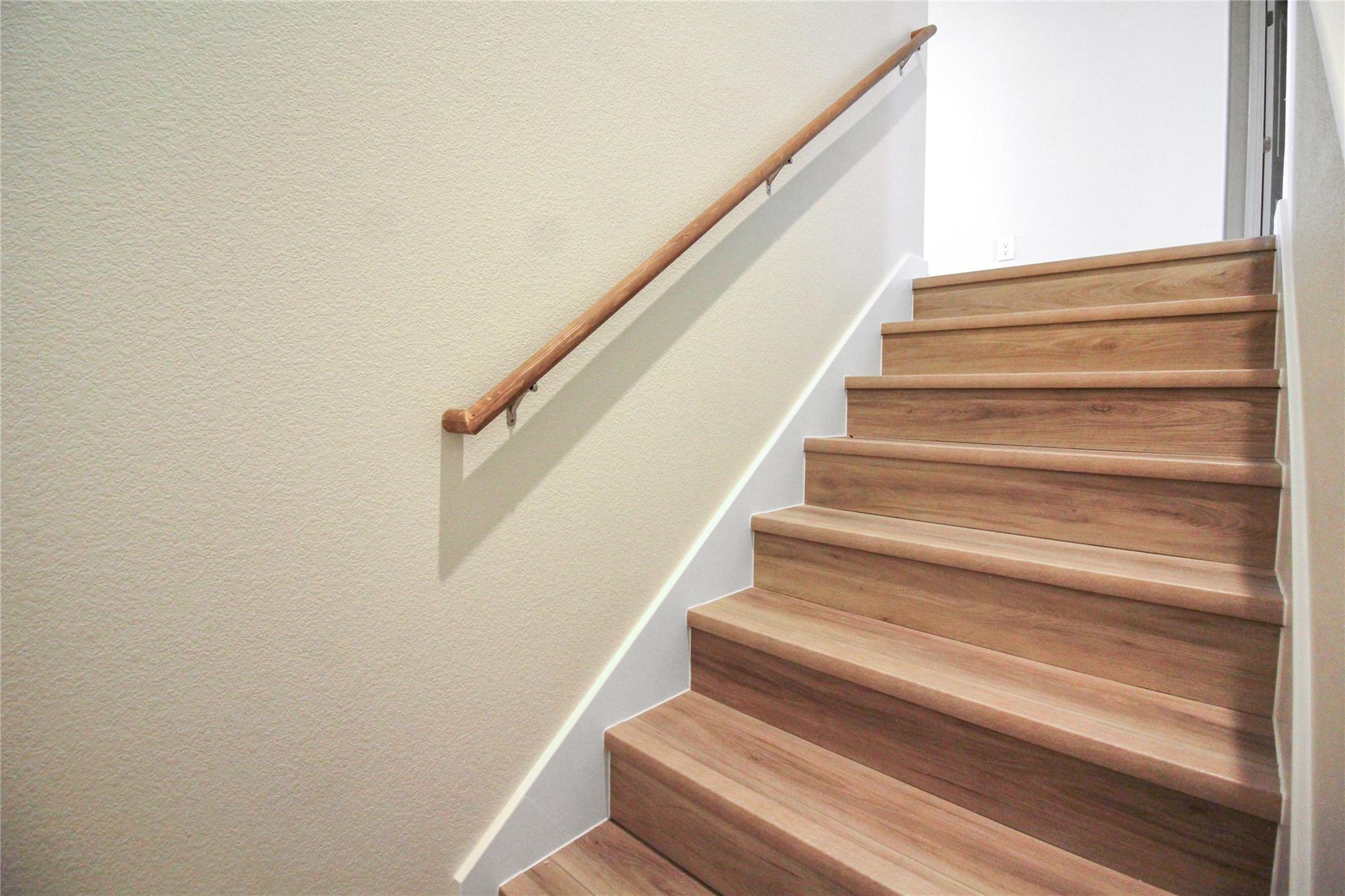 518 Whirlaway Dr # A, Jarrell, TX 76537