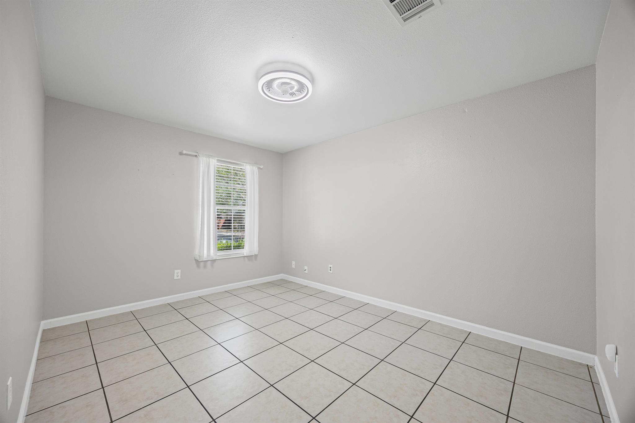 7412 Crepe Myrtle Dr, Austin, TX 78744