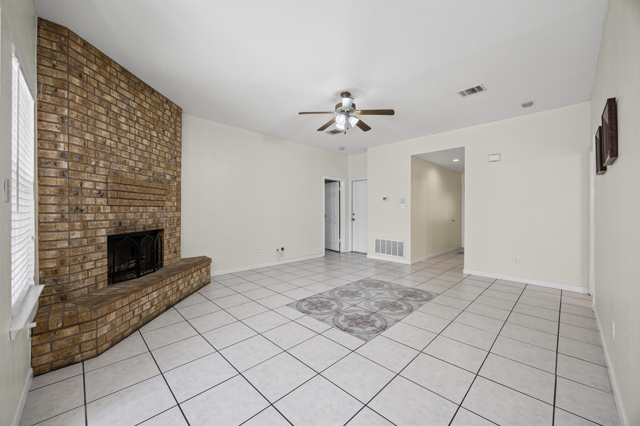 7412 Crepe Myrtle Dr, Austin, TX 78744