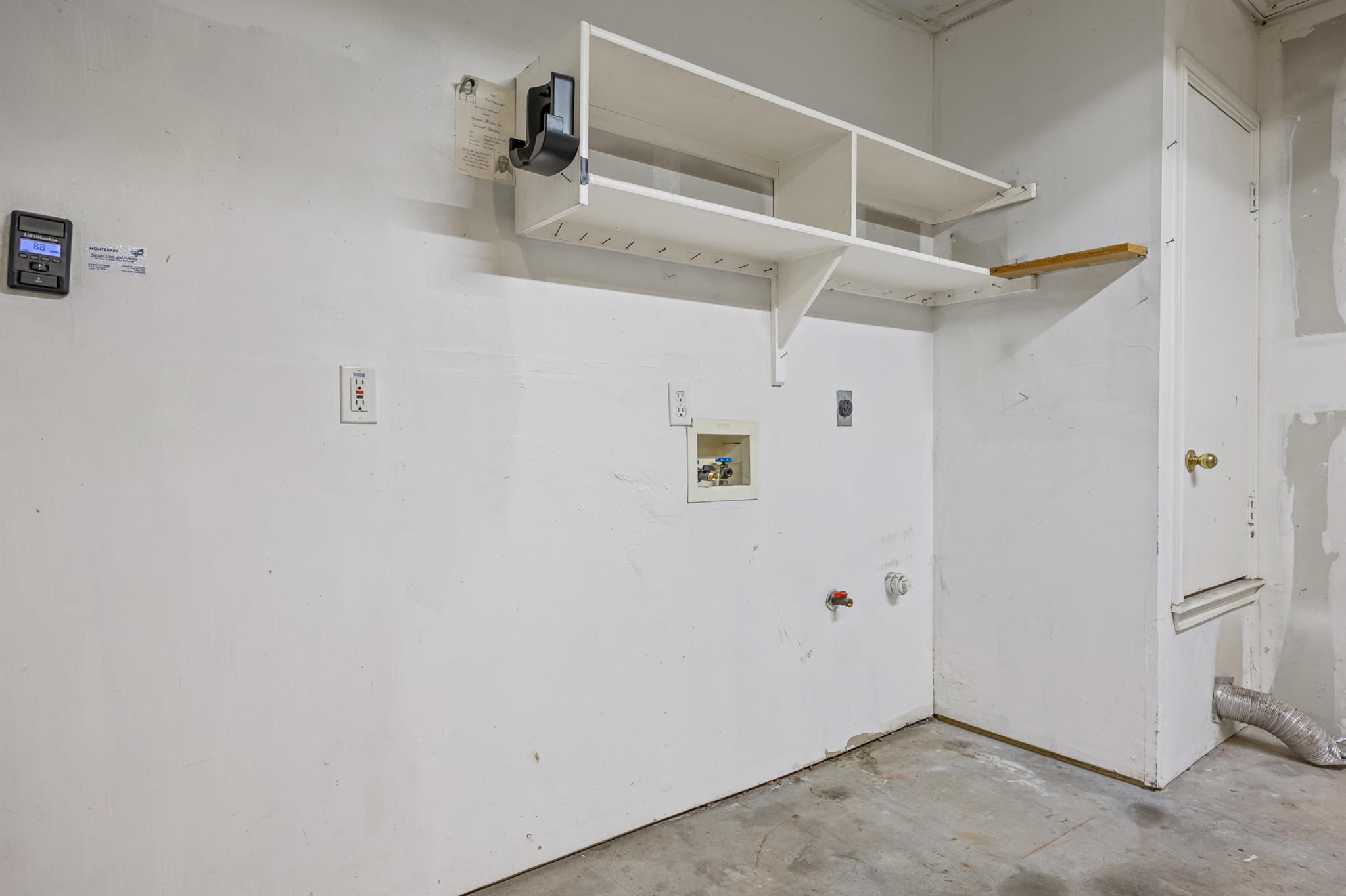 7412 Crepe Myrtle Dr, Austin, TX 78744