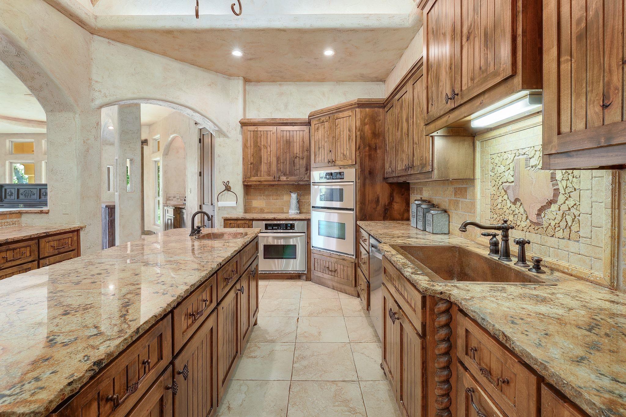 1120 Redbird Rd, Georgetown, TX 78626