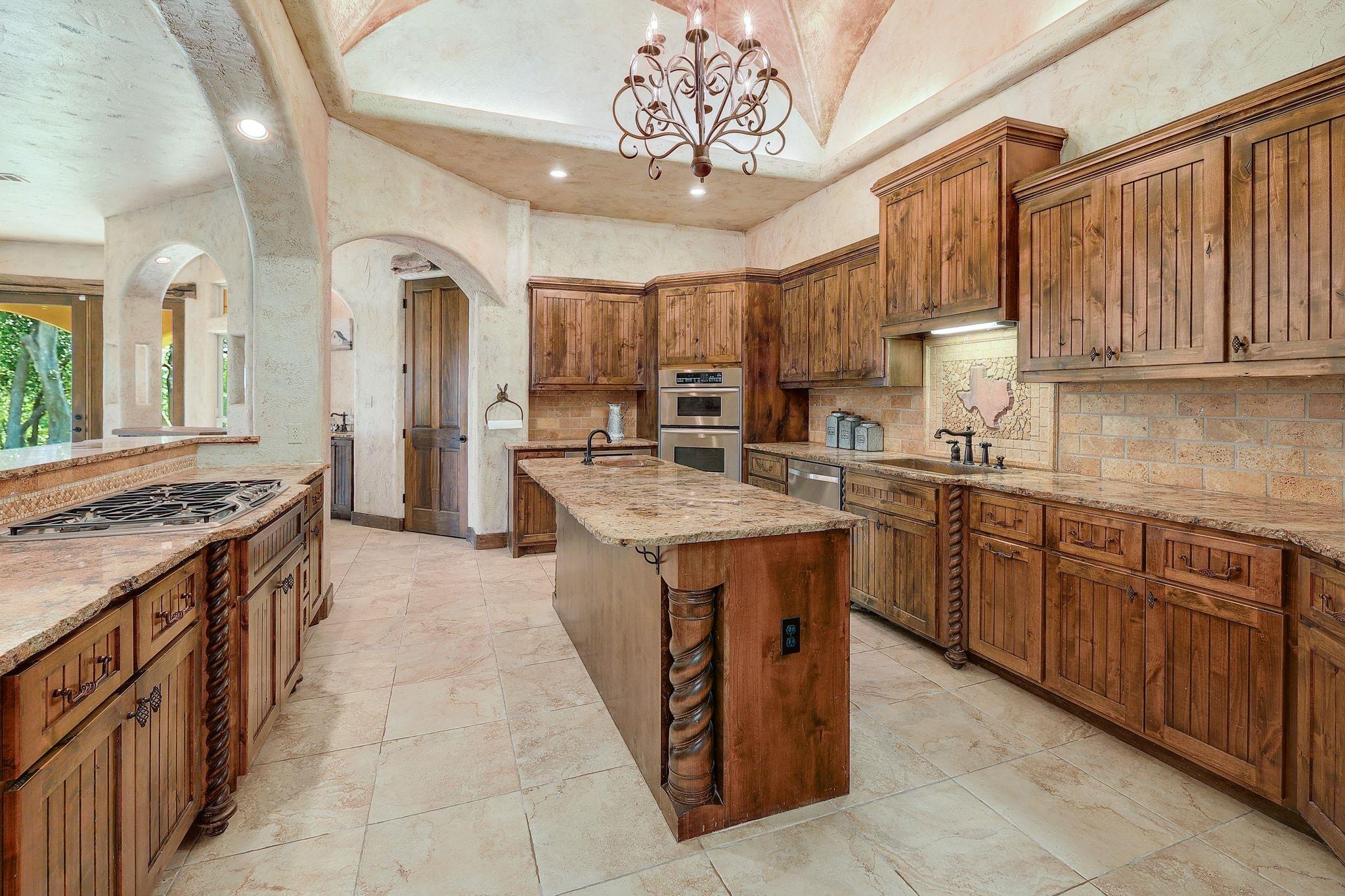 1120 Redbird Rd, Georgetown, TX 78626