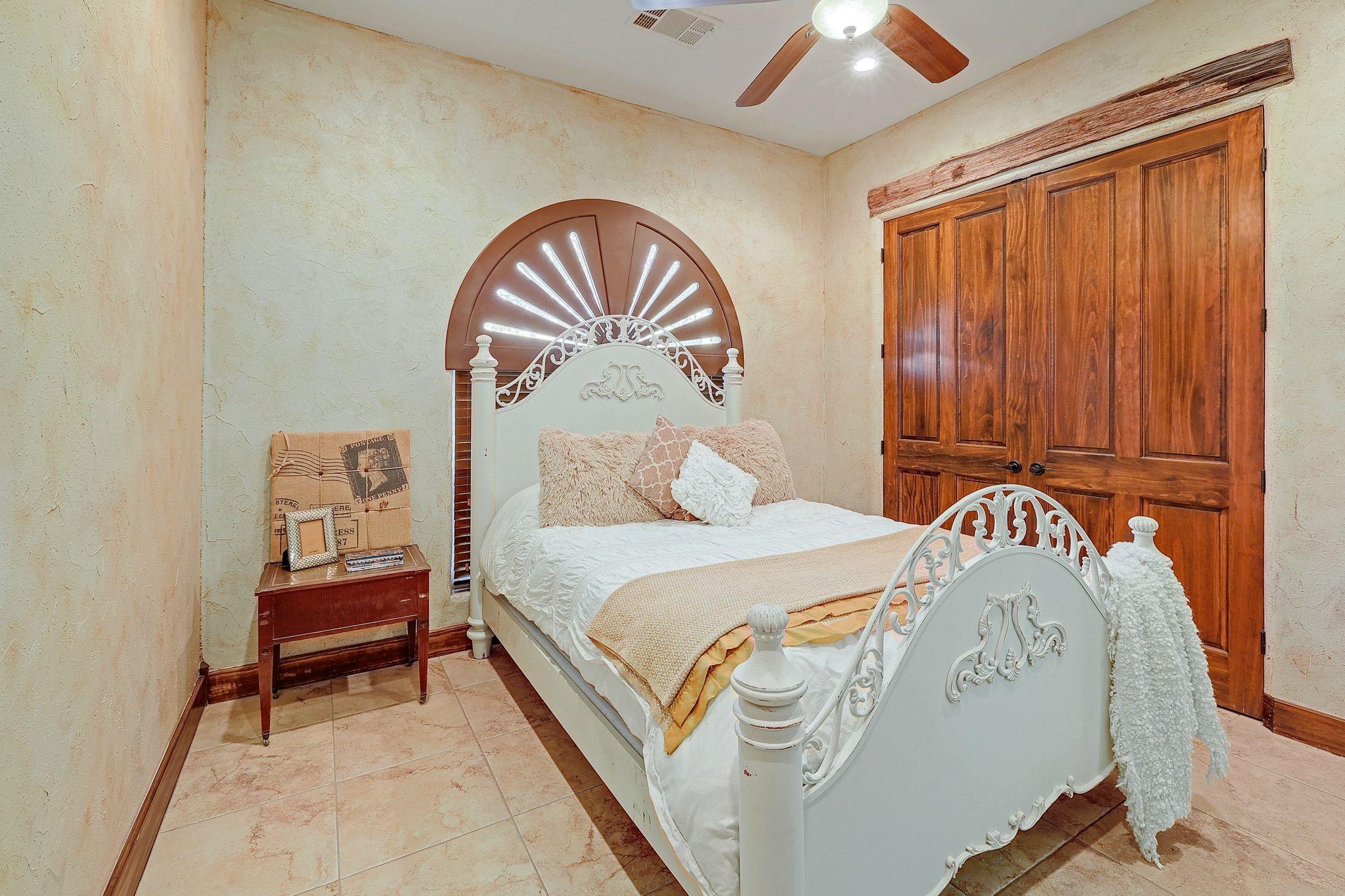 1120 Redbird Rd, Georgetown, TX 78626