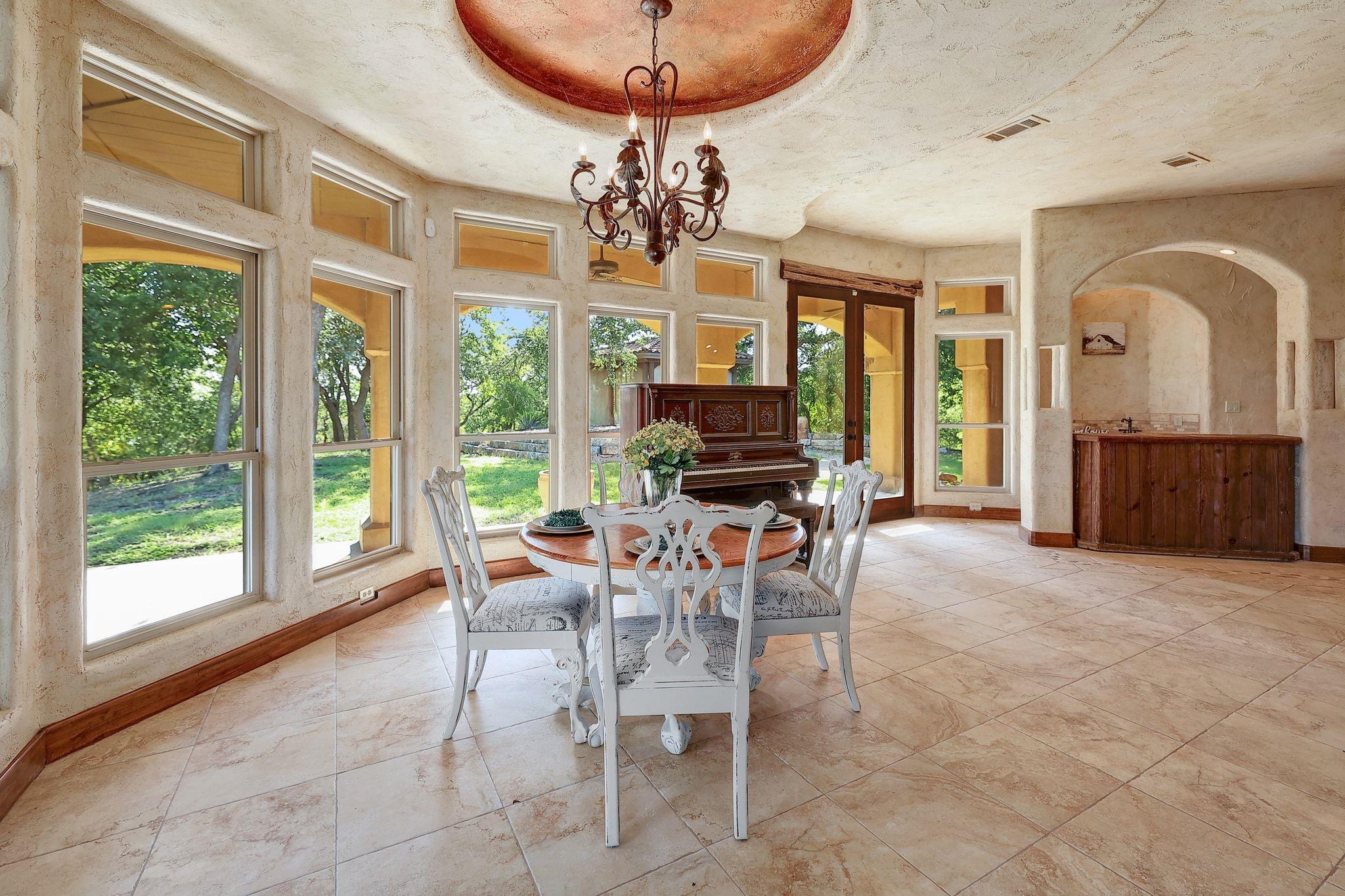 1120 Redbird Rd, Georgetown, TX 78626