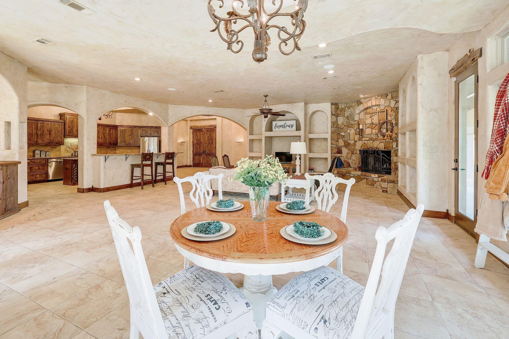 1120 Redbird Rd, Georgetown, TX 78626