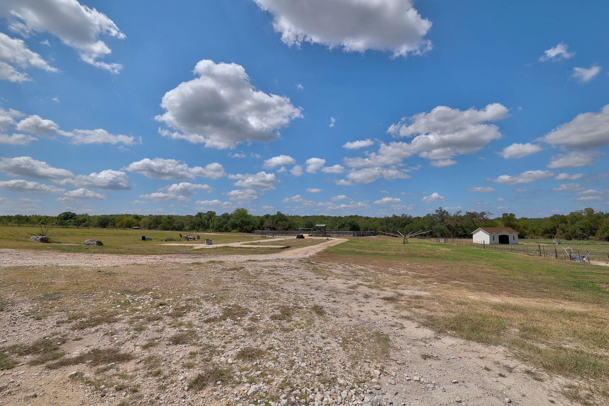 1120 Redbird Rd, Georgetown, TX 78626