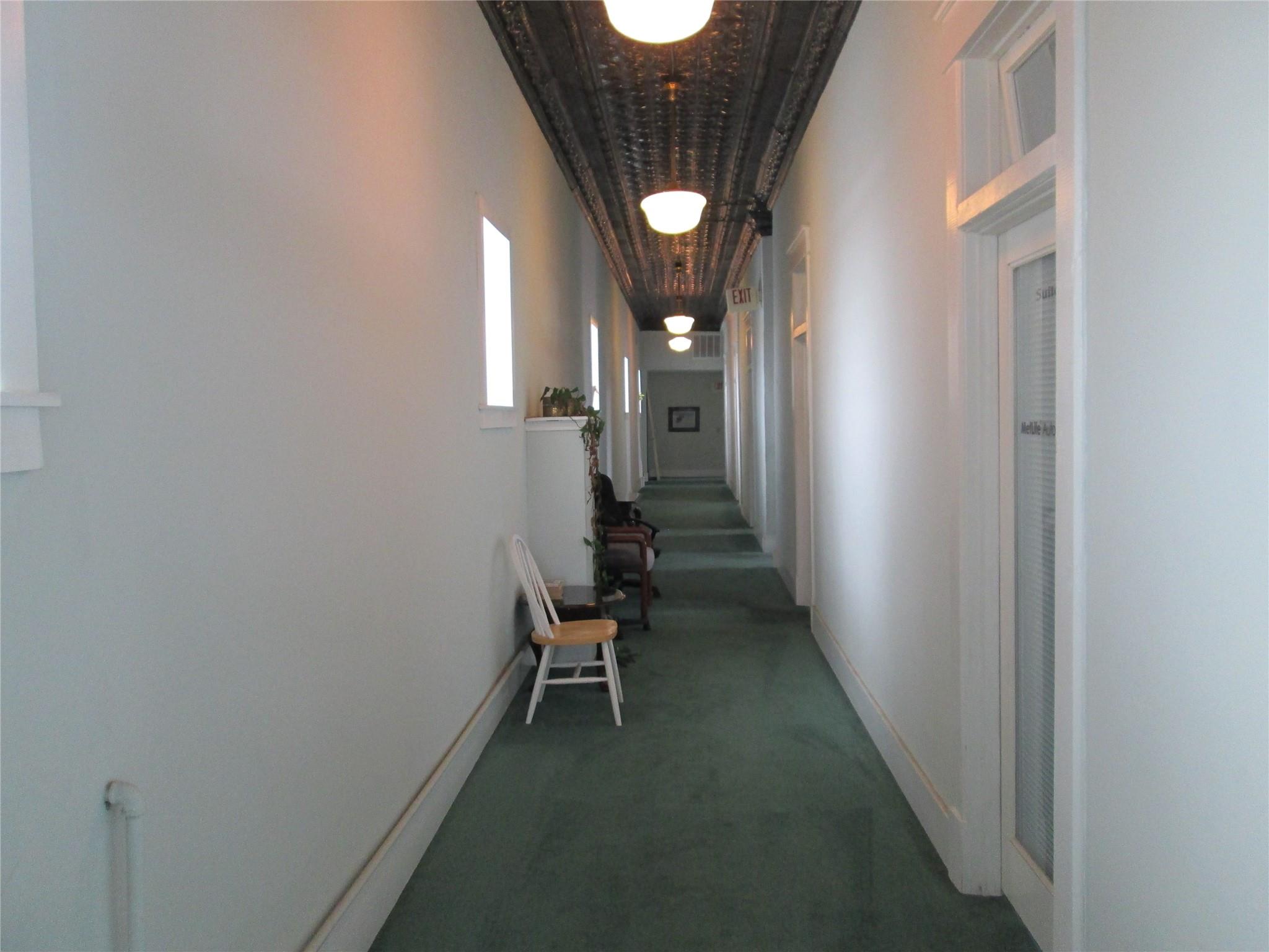 101 W 1st St # E, Elgin, TX 78621