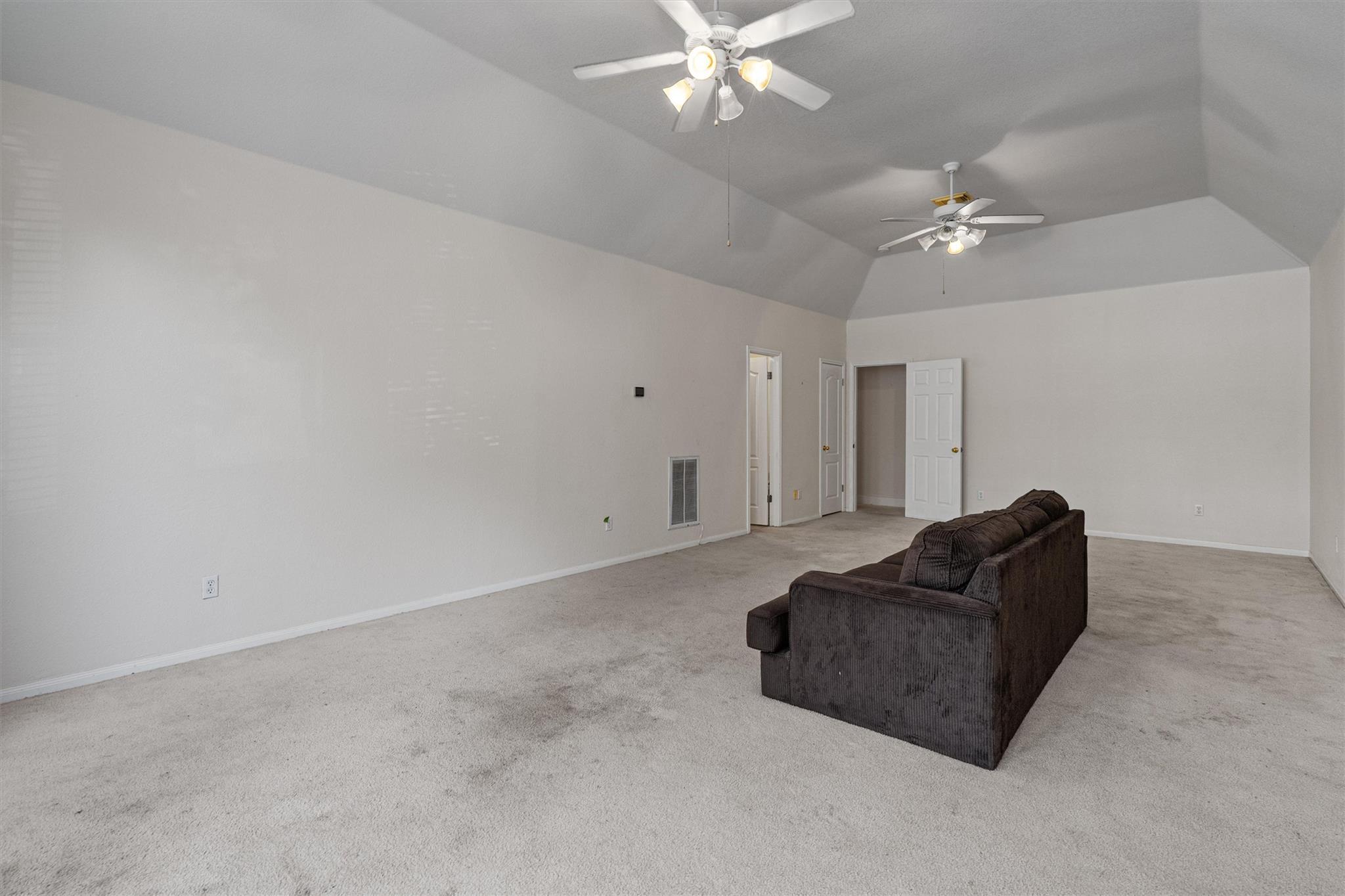 903 Cabriole Dr, Pflugerville, TX 78660