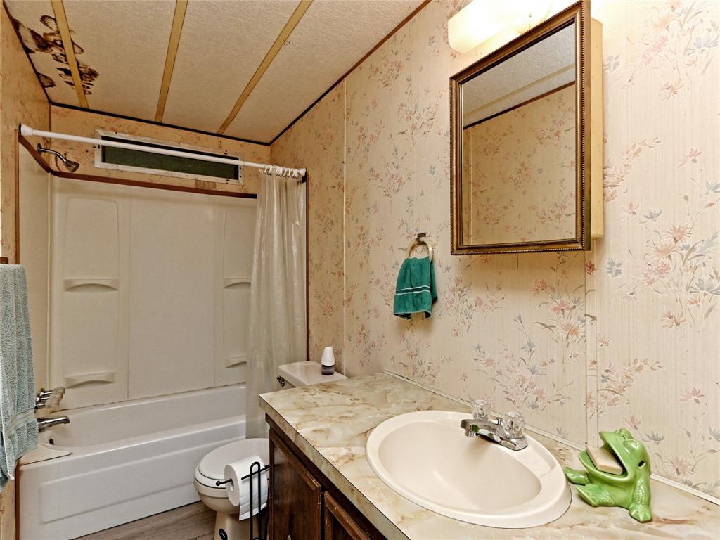 148 River Rd, Liberty Hill, TX 78642