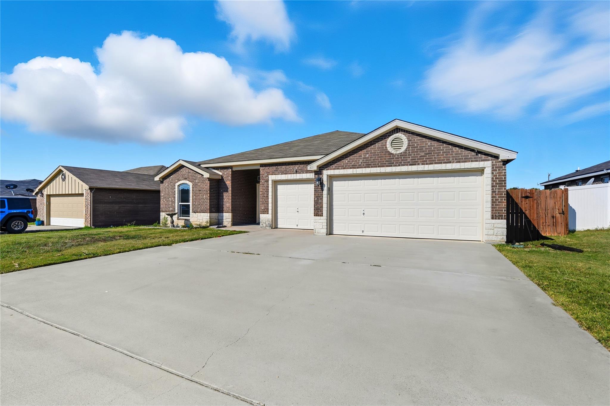 2411 Settlement Rd, Copperas Cove, TX 76522