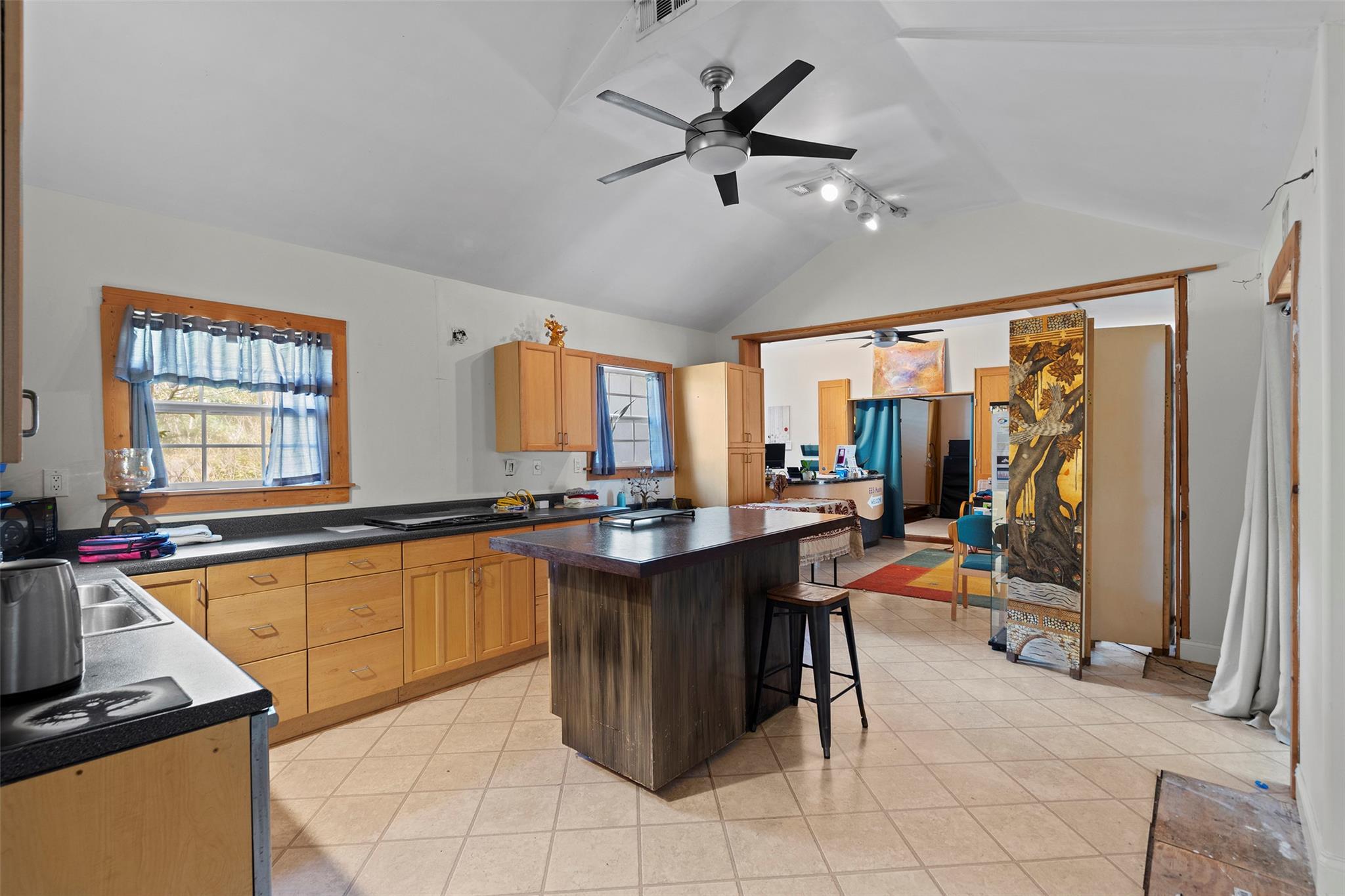 312 W Stassney Ln, Austin, TX 78745