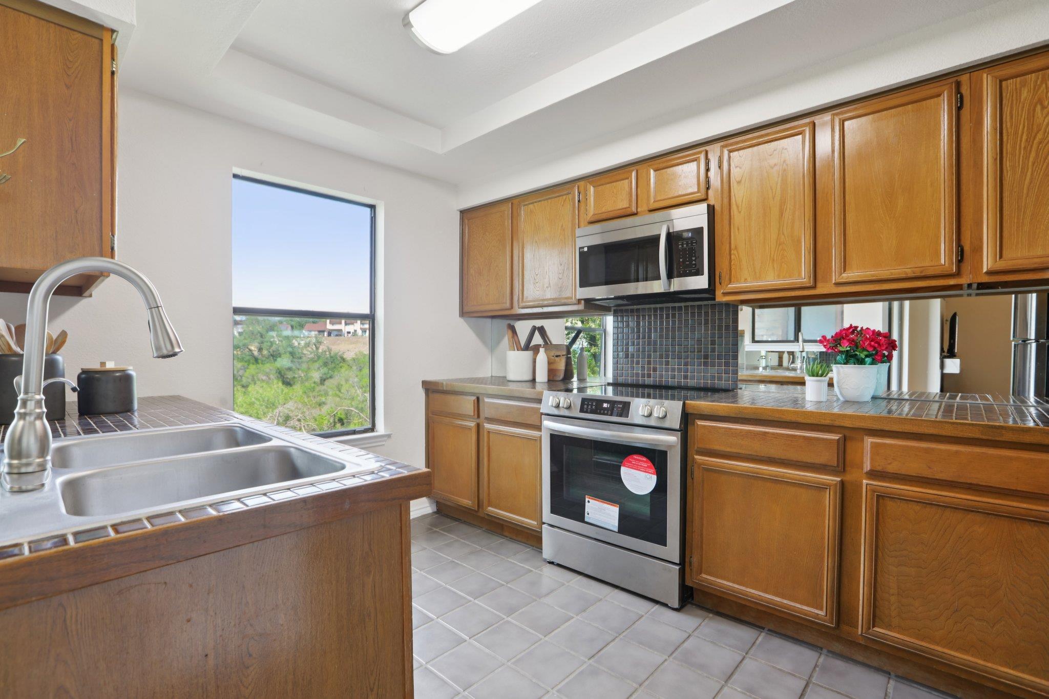 8200 Neely Dr # 251, Austin, TX 78759