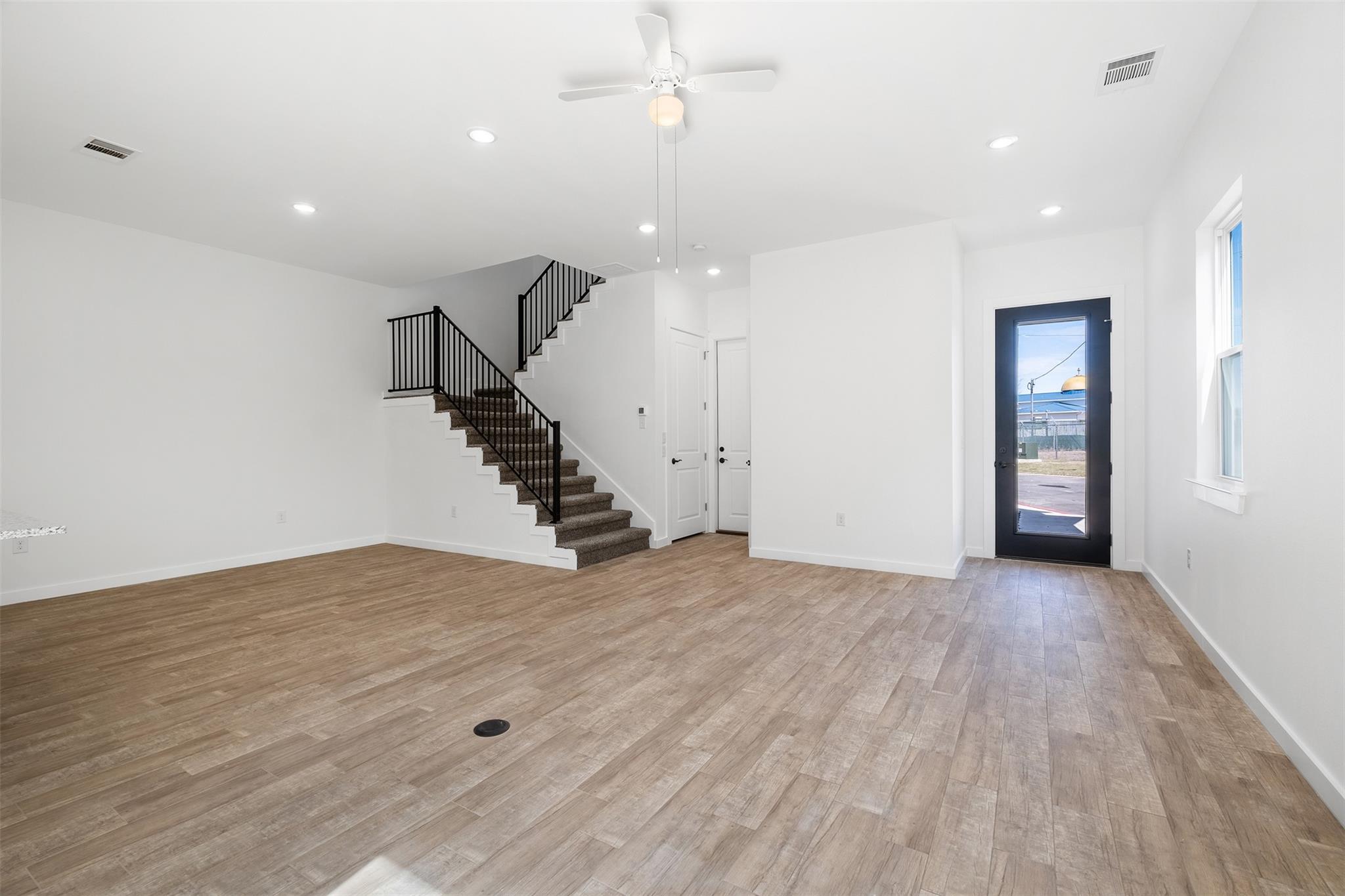 255 Lourdes Ct # A, Dripping Springs, TX 78620