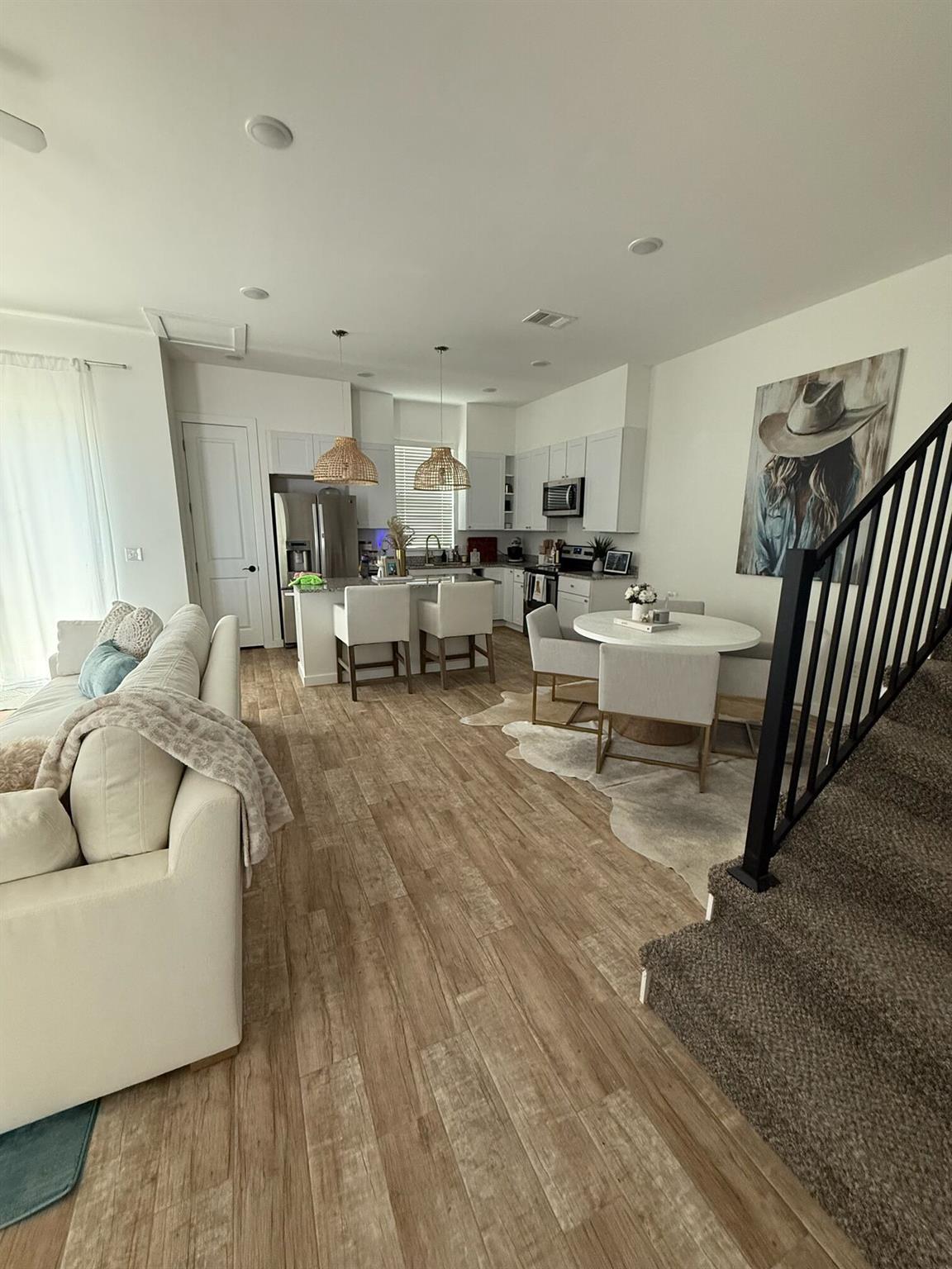 255 Lourdes Ct # A, Dripping Springs, TX 78620