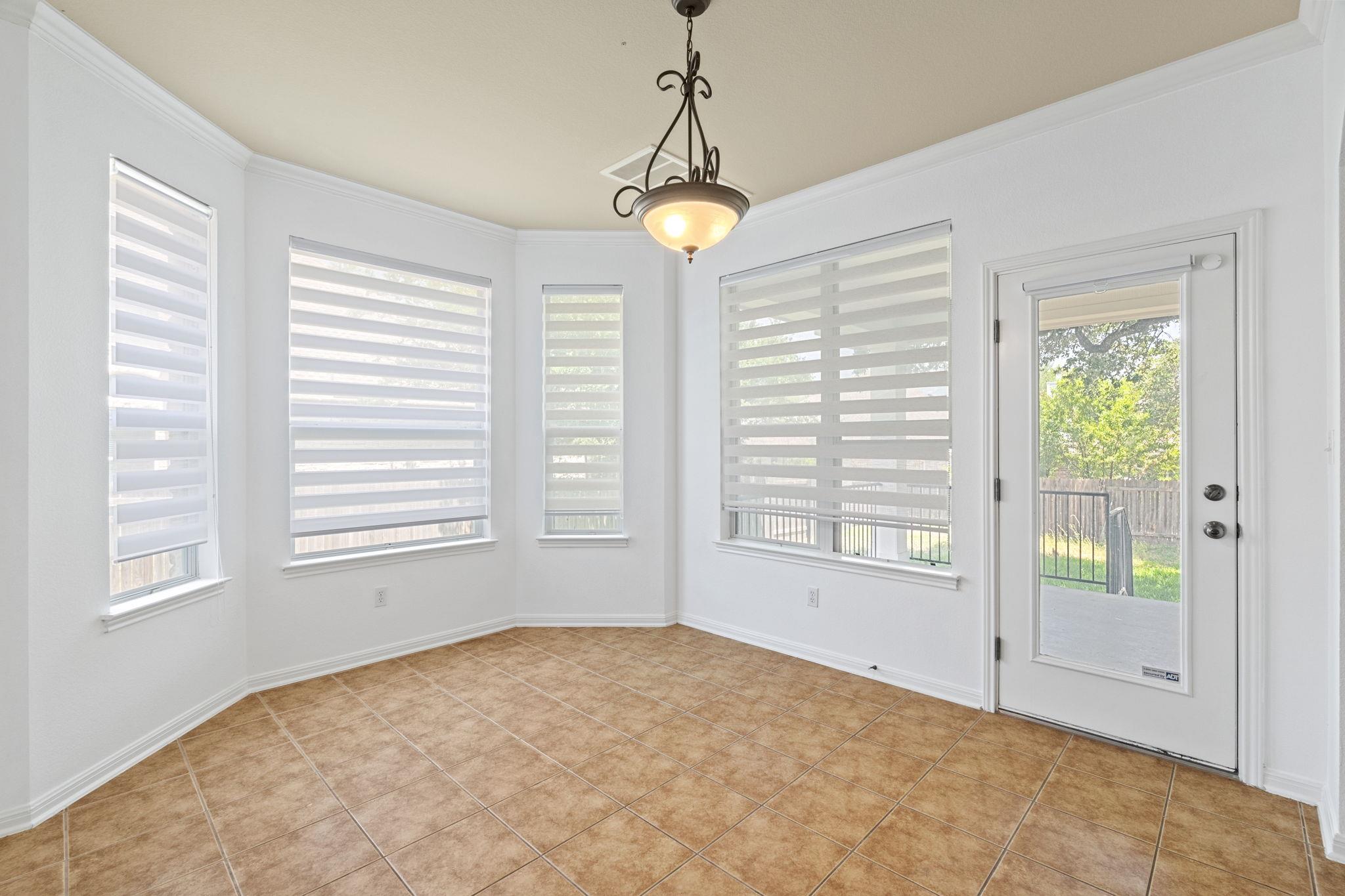 16304 Fincastle Dr, Austin, TX 78717