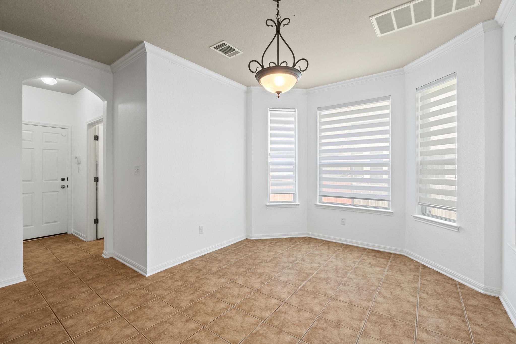 16304 Fincastle Dr, Austin, TX 78717