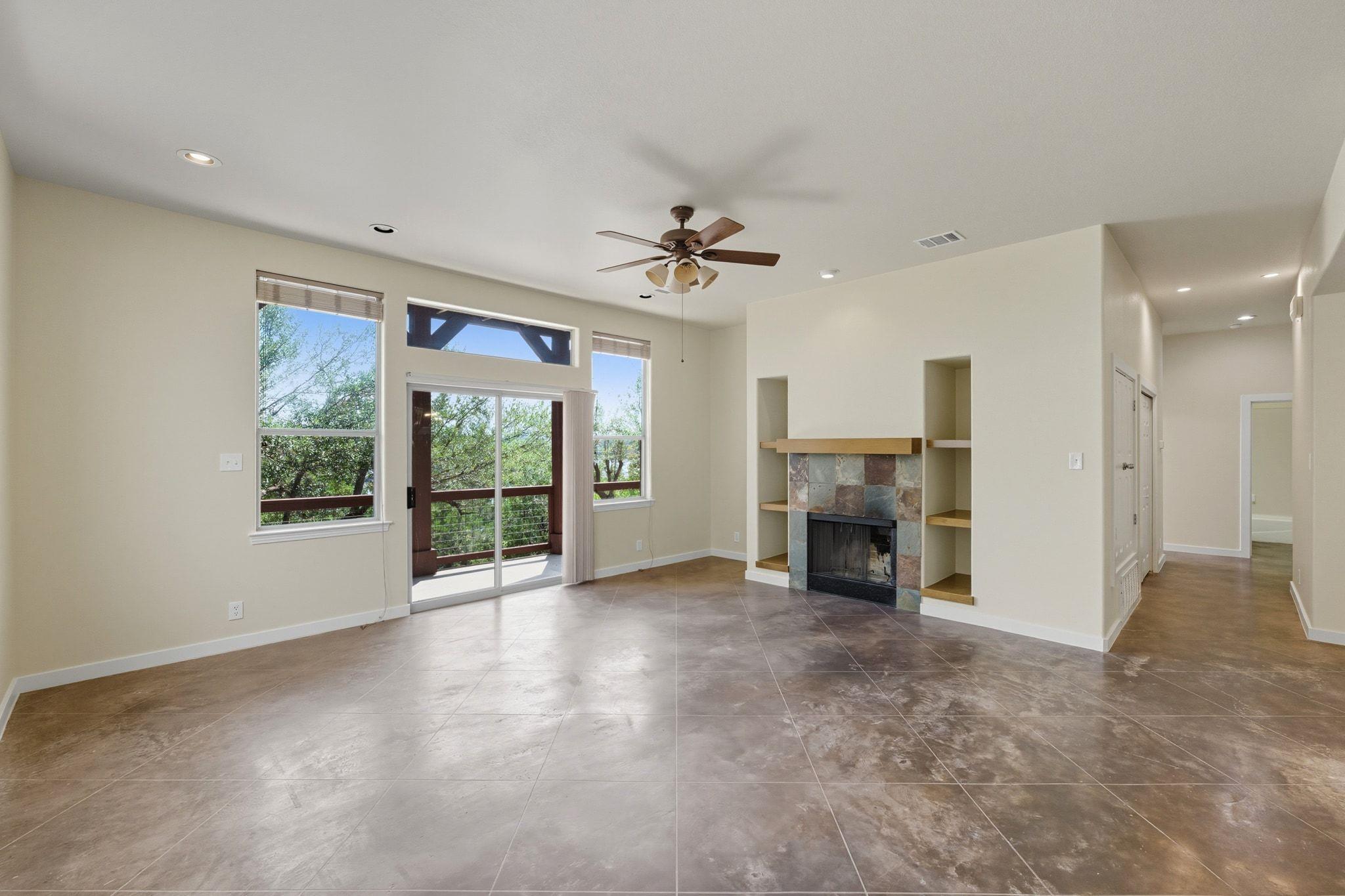 1101 OAK HURST Rd # 101, Austin, TX 78734