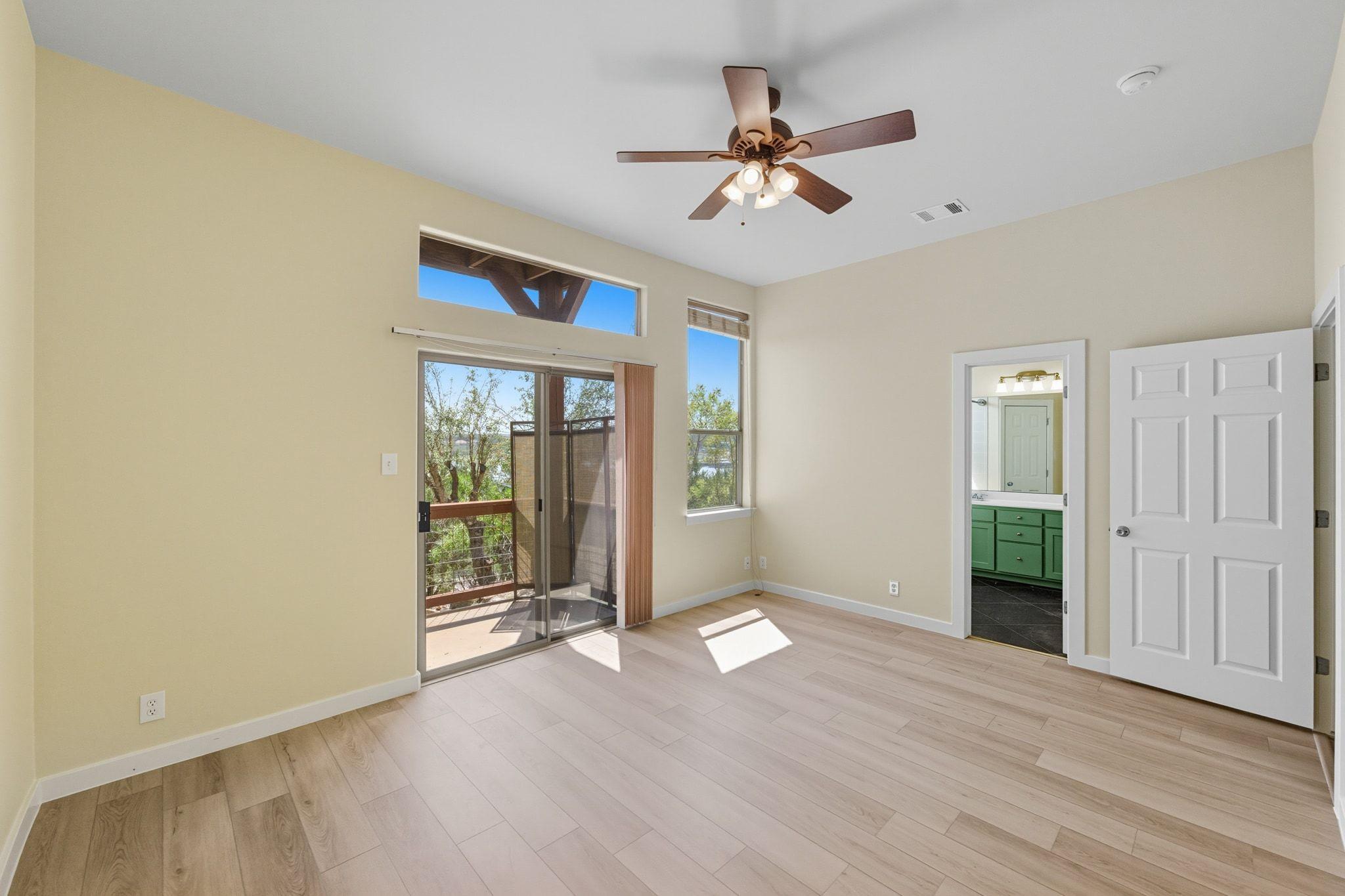 1101 OAK HURST Rd # 101, Austin, TX 78734