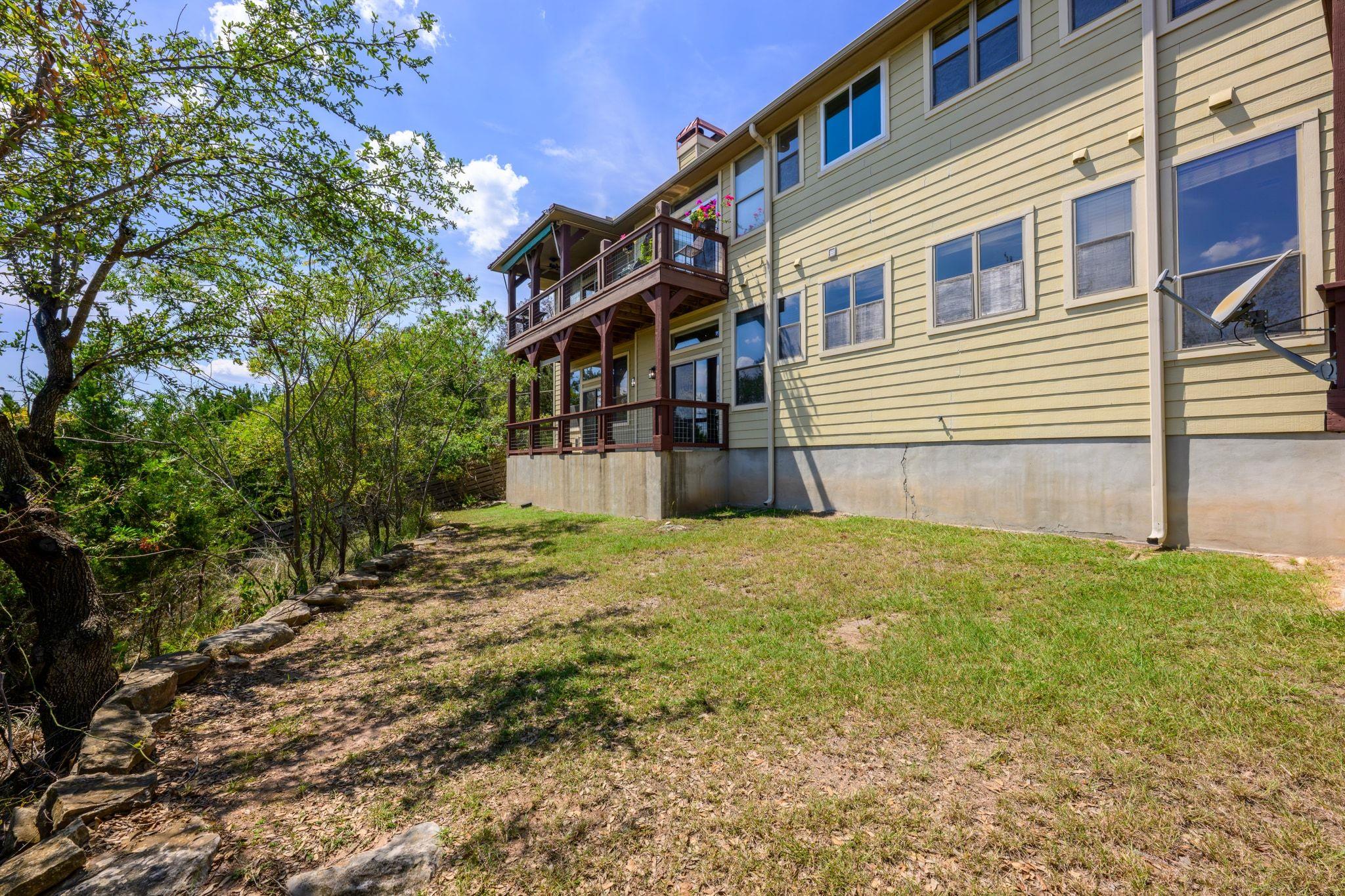 1101 OAK HURST Rd # 101, Austin, TX 78734