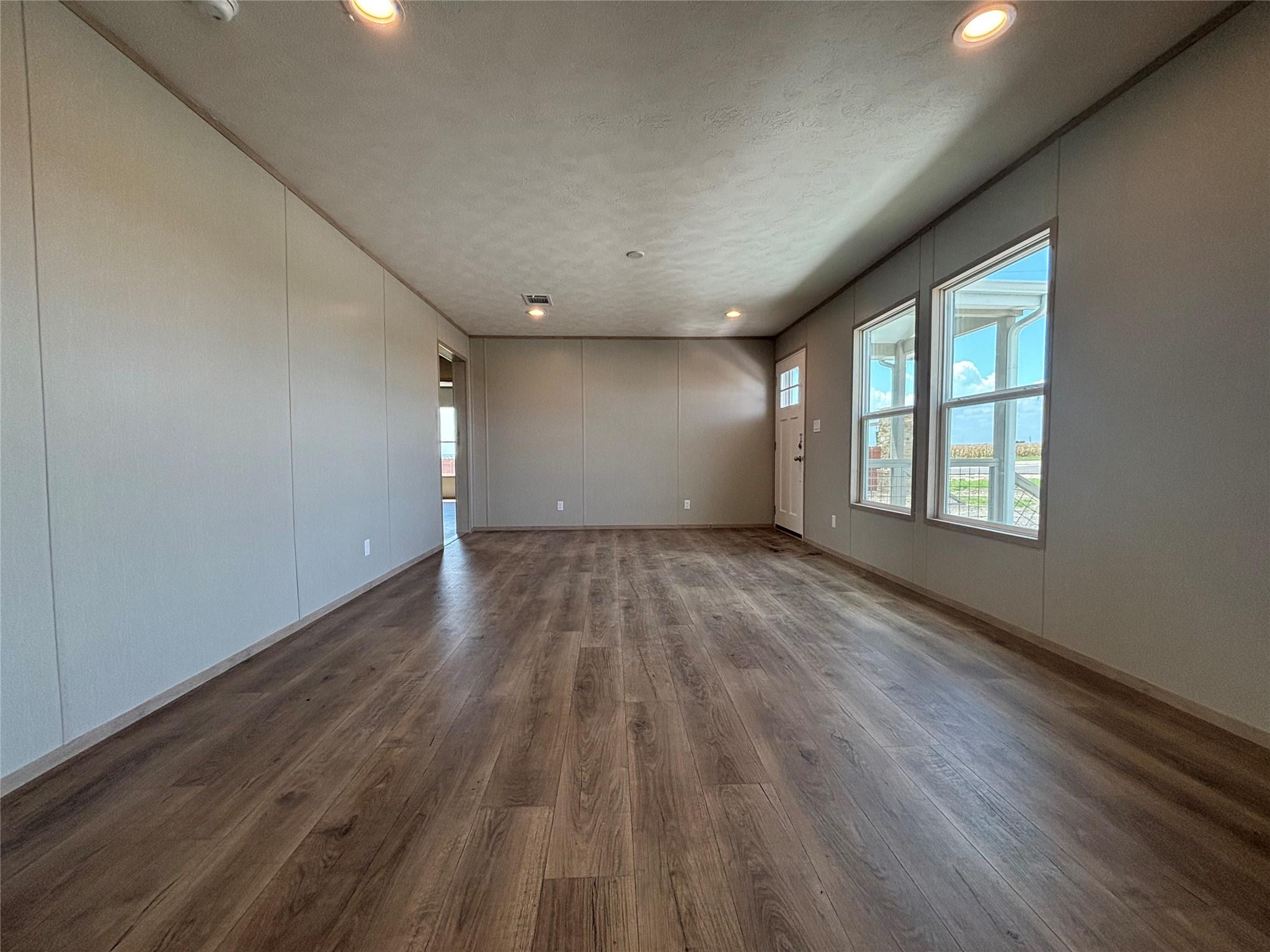 4920 Mustang Way, San Marcos, TX 78666