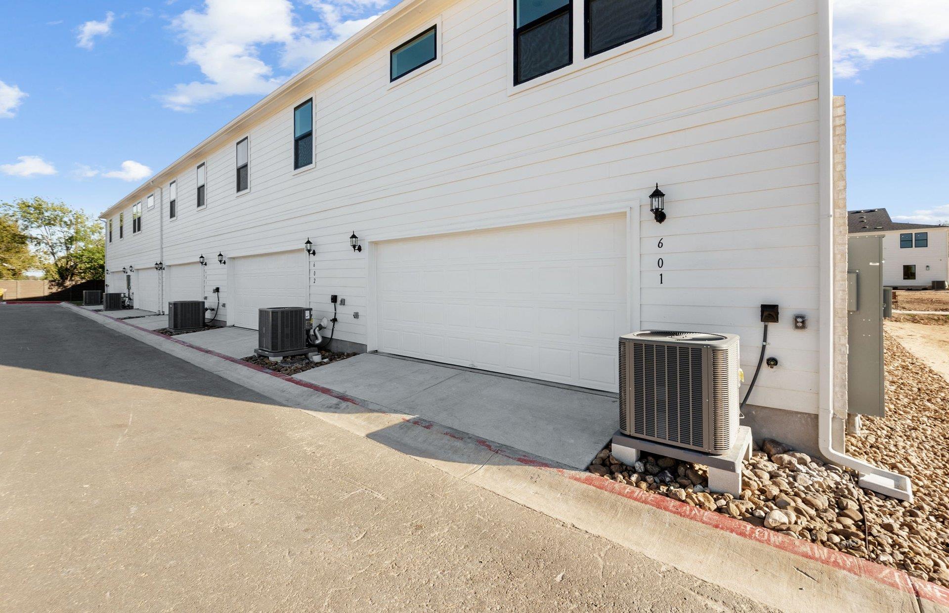 1280 E Main St # 601, Round Rock, TX 78664