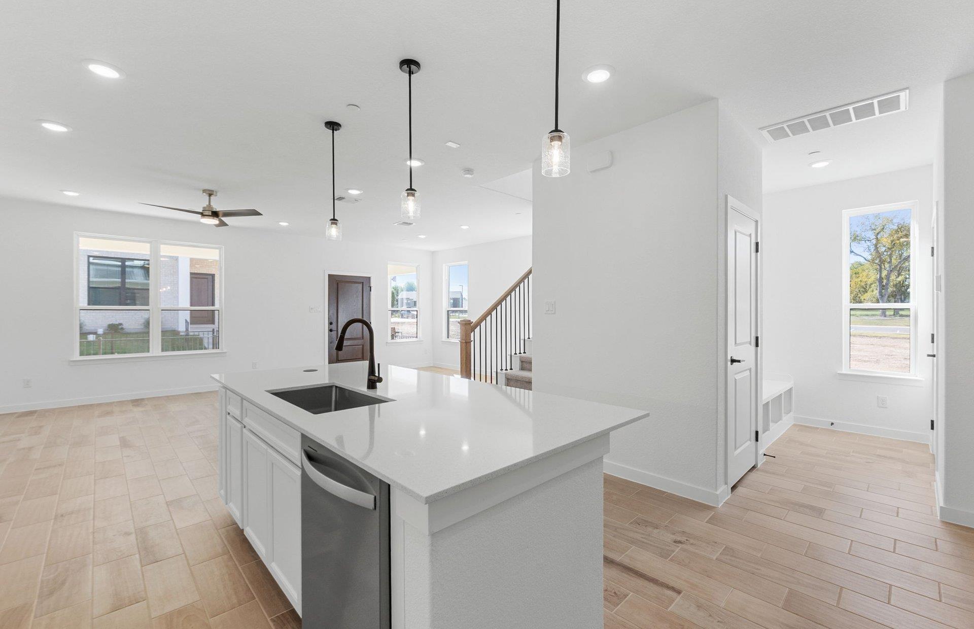 1280 E Main St # 601, Round Rock, TX 78664