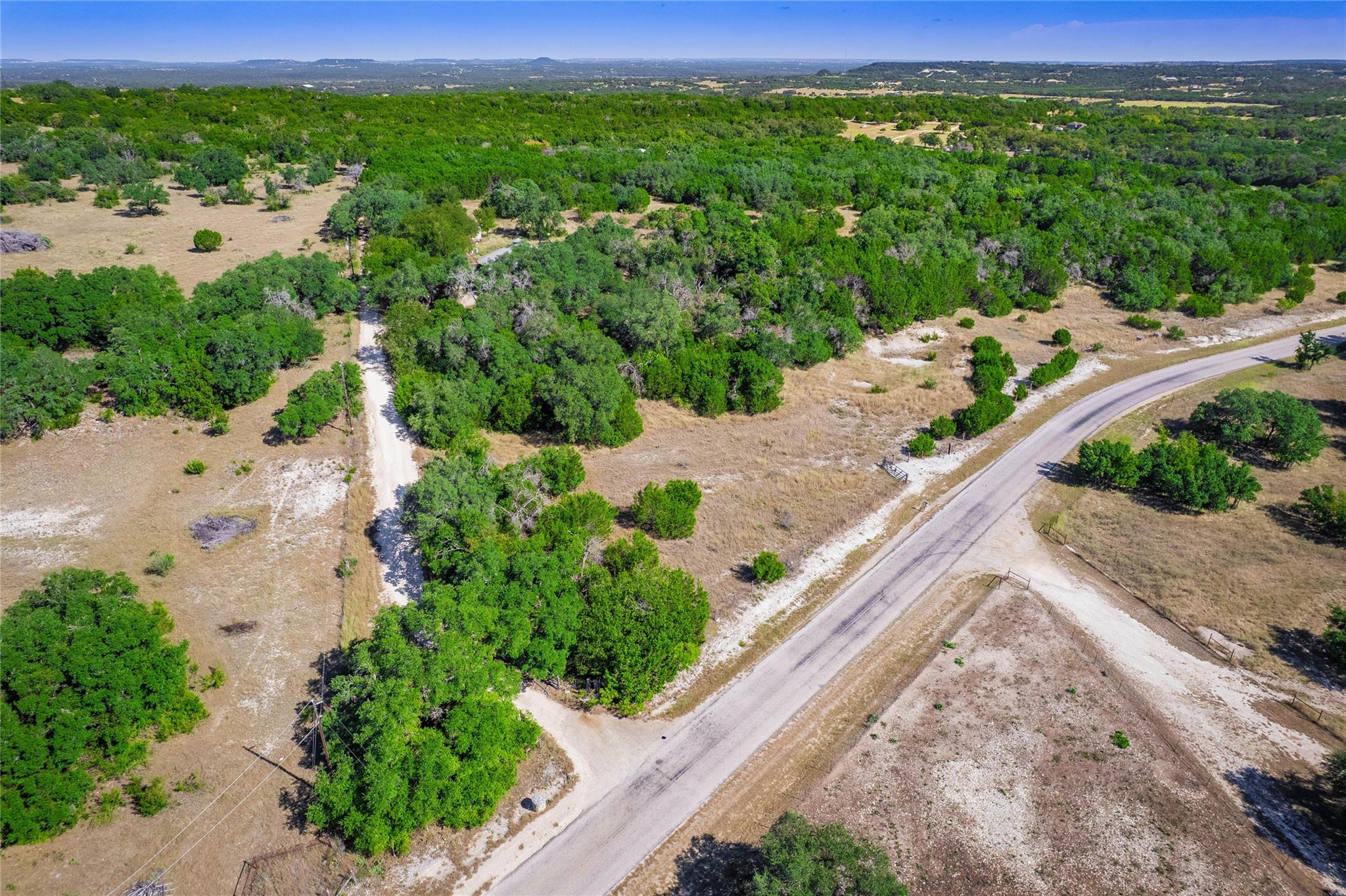 21500 Firefly Rd, Florence, TX 76527