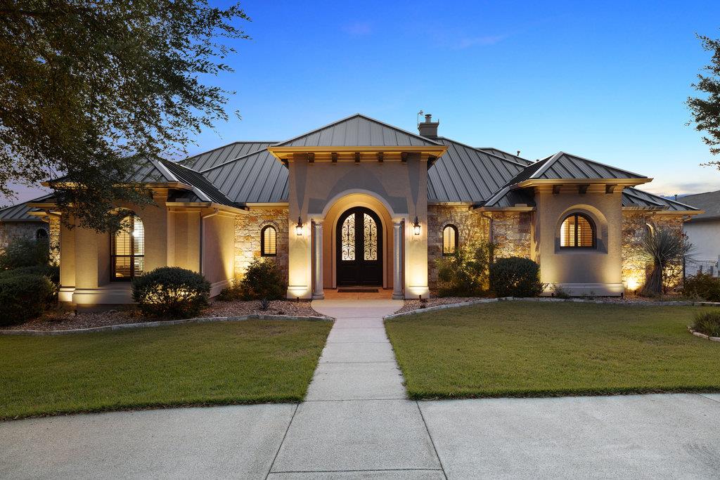 839 Wesley Ridge Dr, Spicewood, TX 78669