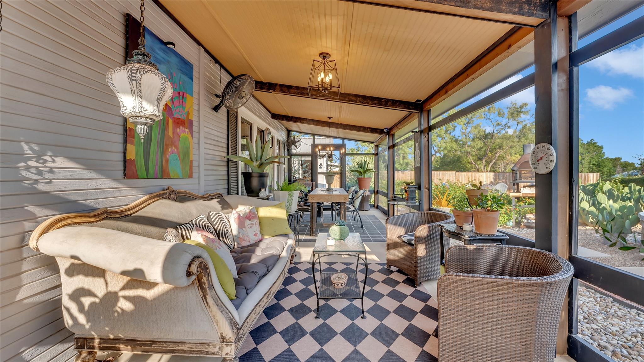 308 W Wallace St, Llano, TX 78643