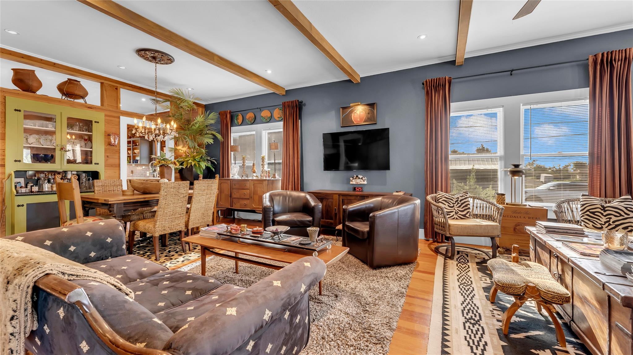 308 W Wallace St, Llano, TX 78643