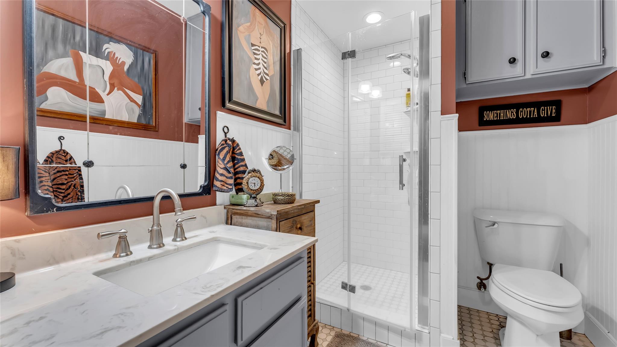 308 W Wallace St, Llano, TX 78643