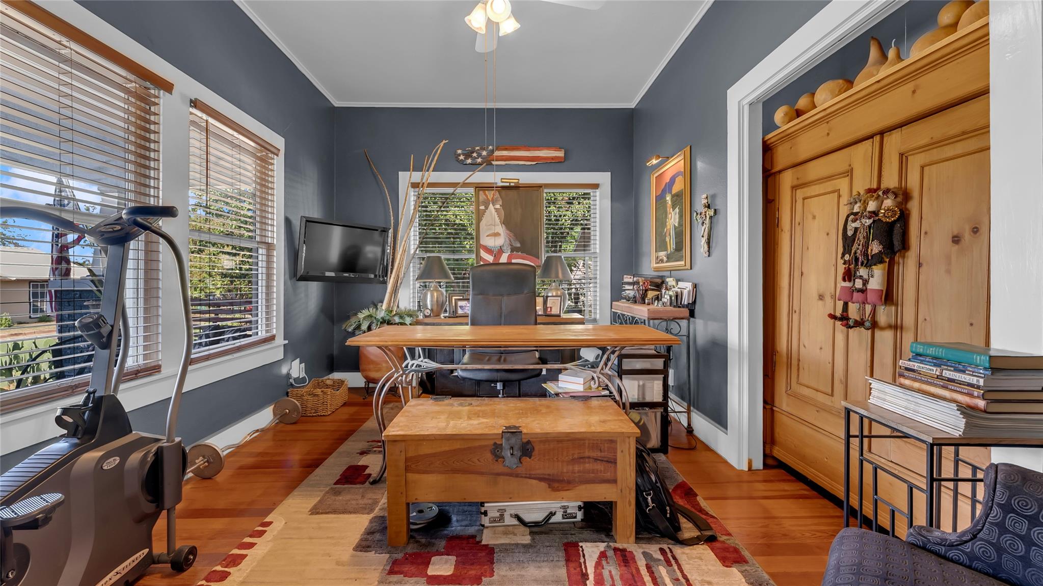 308 W Wallace St, Llano, TX 78643