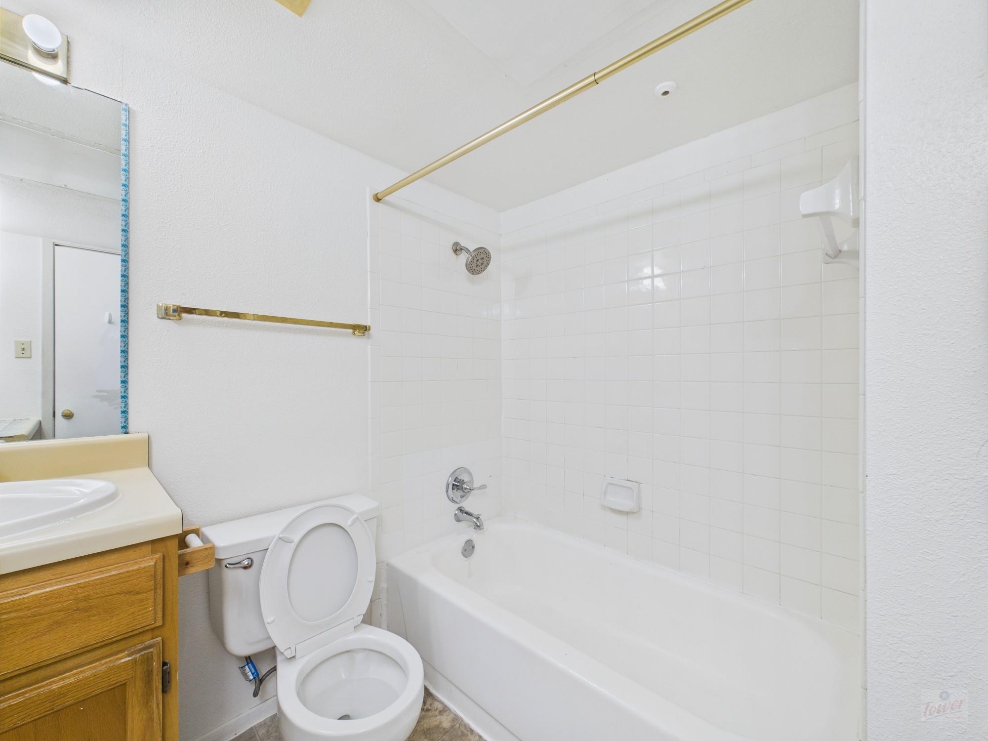 3115 Helms St # 301, Austin, TX 78705