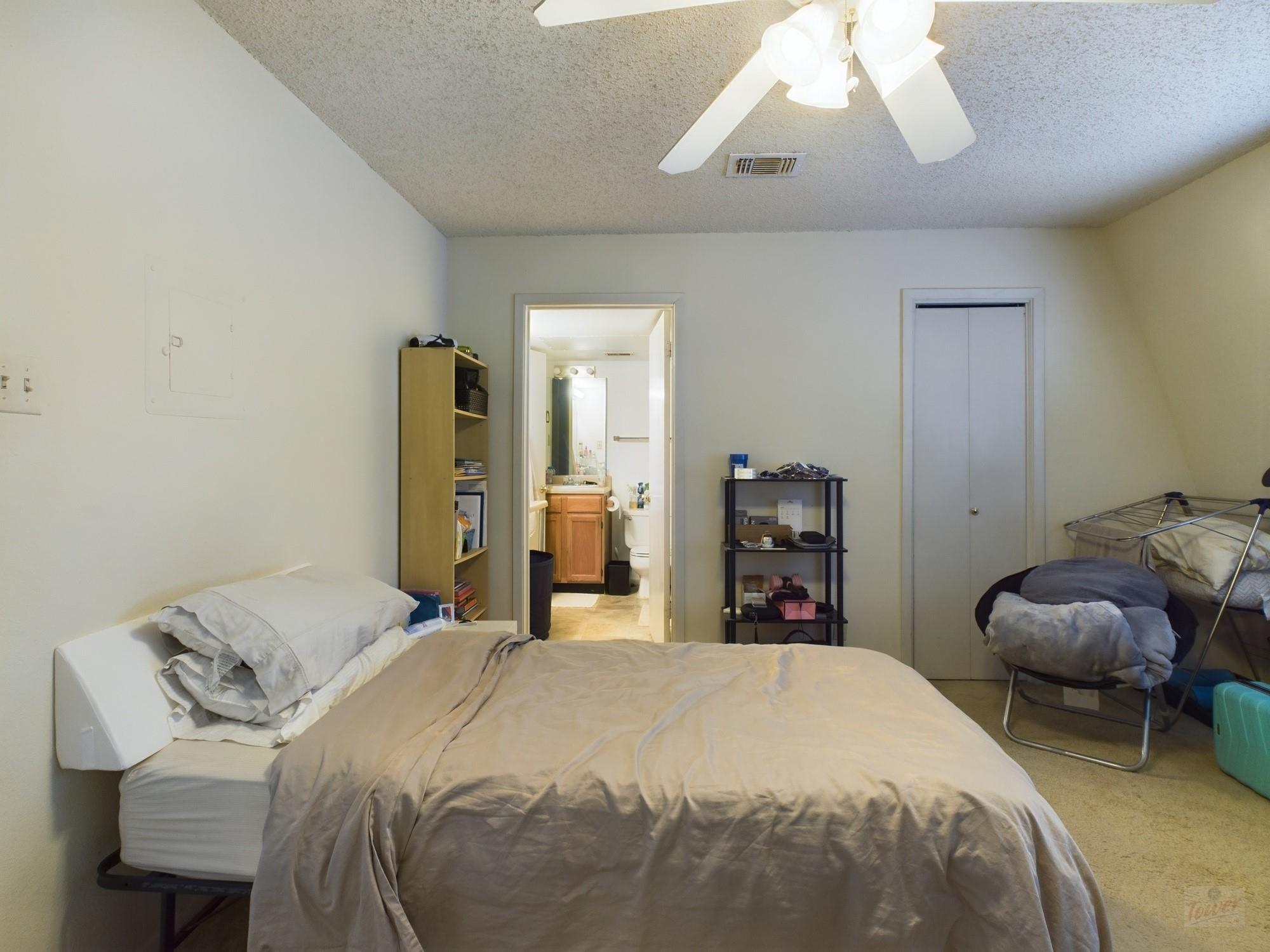 3115 Helms St # 301, Austin, TX 78705