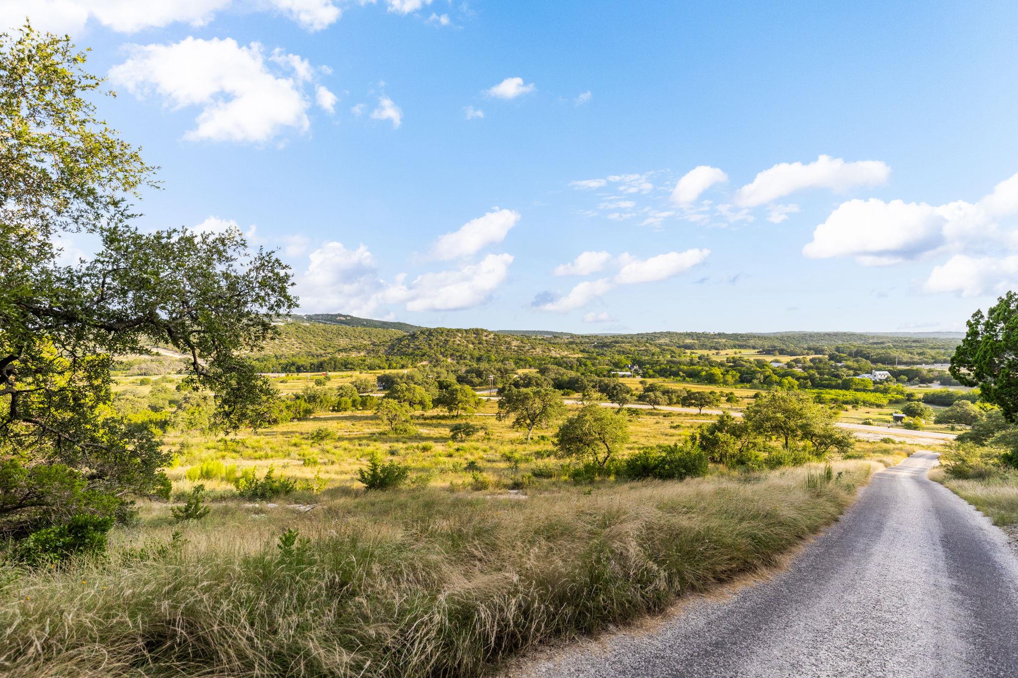 283 Hills Of Bandera Rd, Bandera, TX 78003