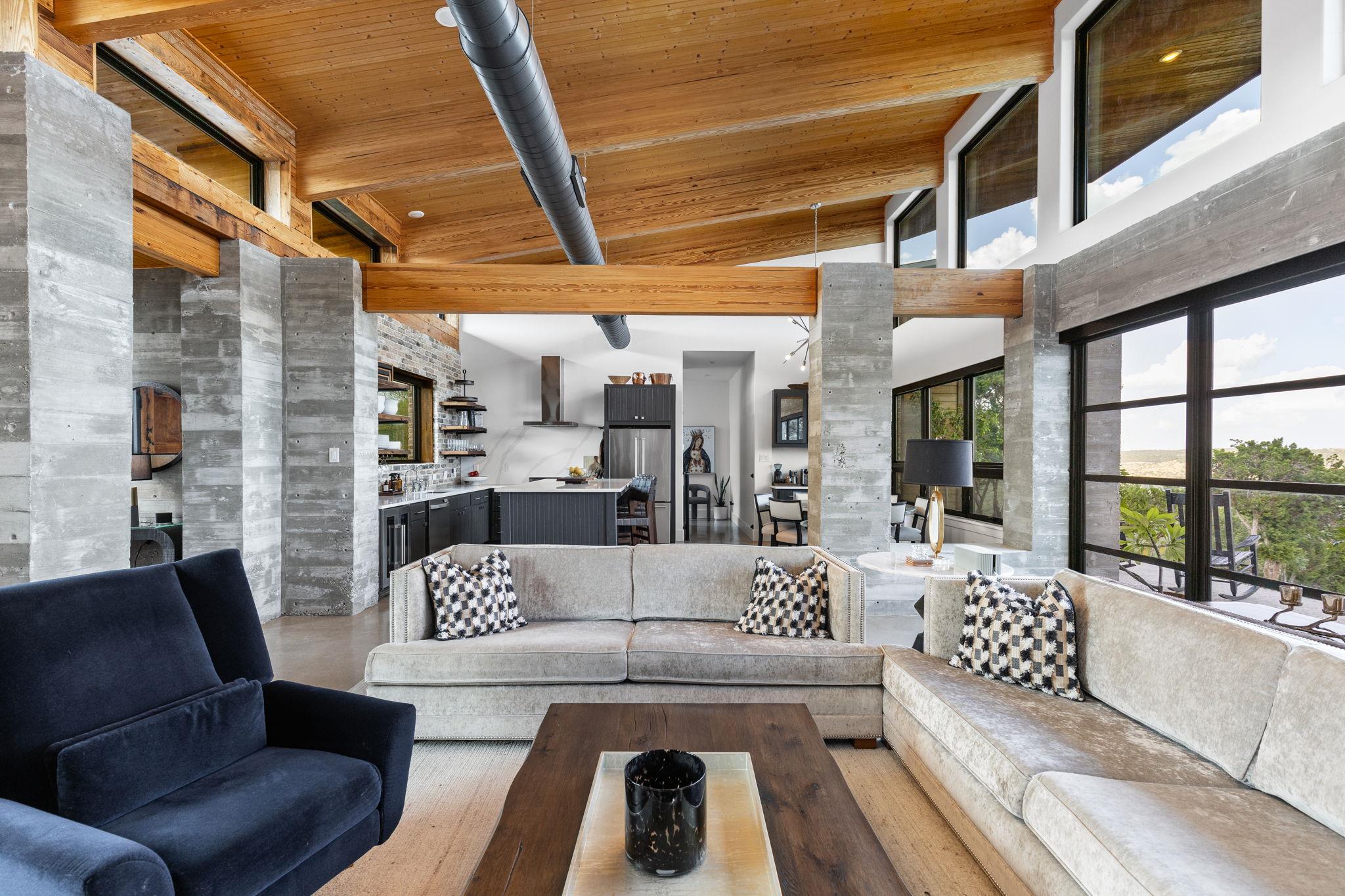 283 Hills Of Bandera Rd, Bandera, TX 78003