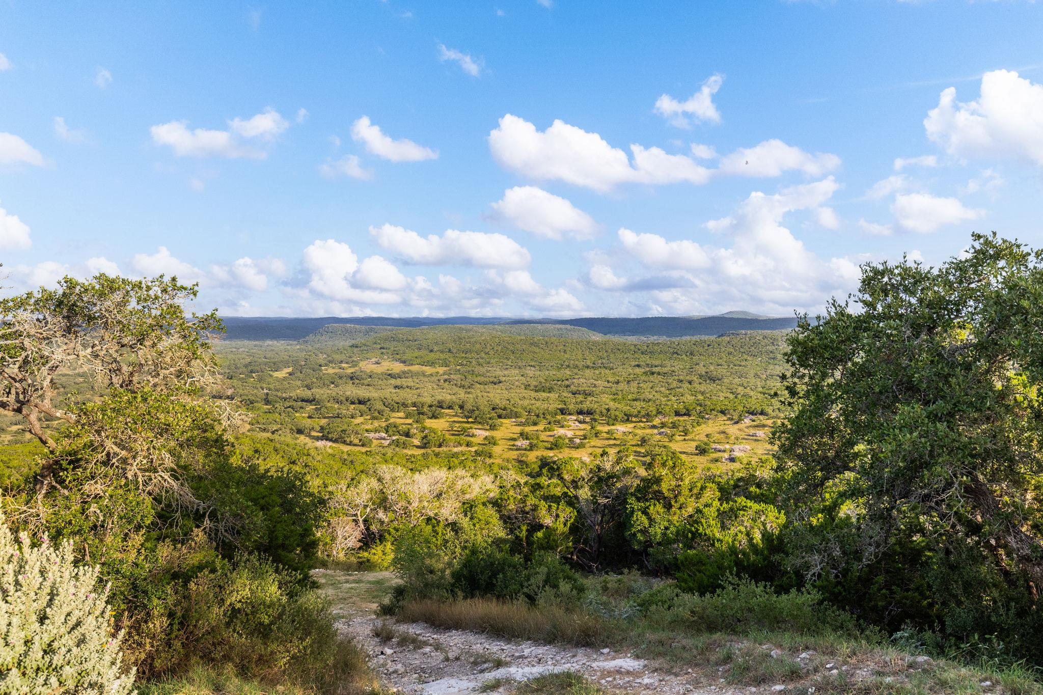 283 Hills Of Bandera Rd, Bandera, TX 78003