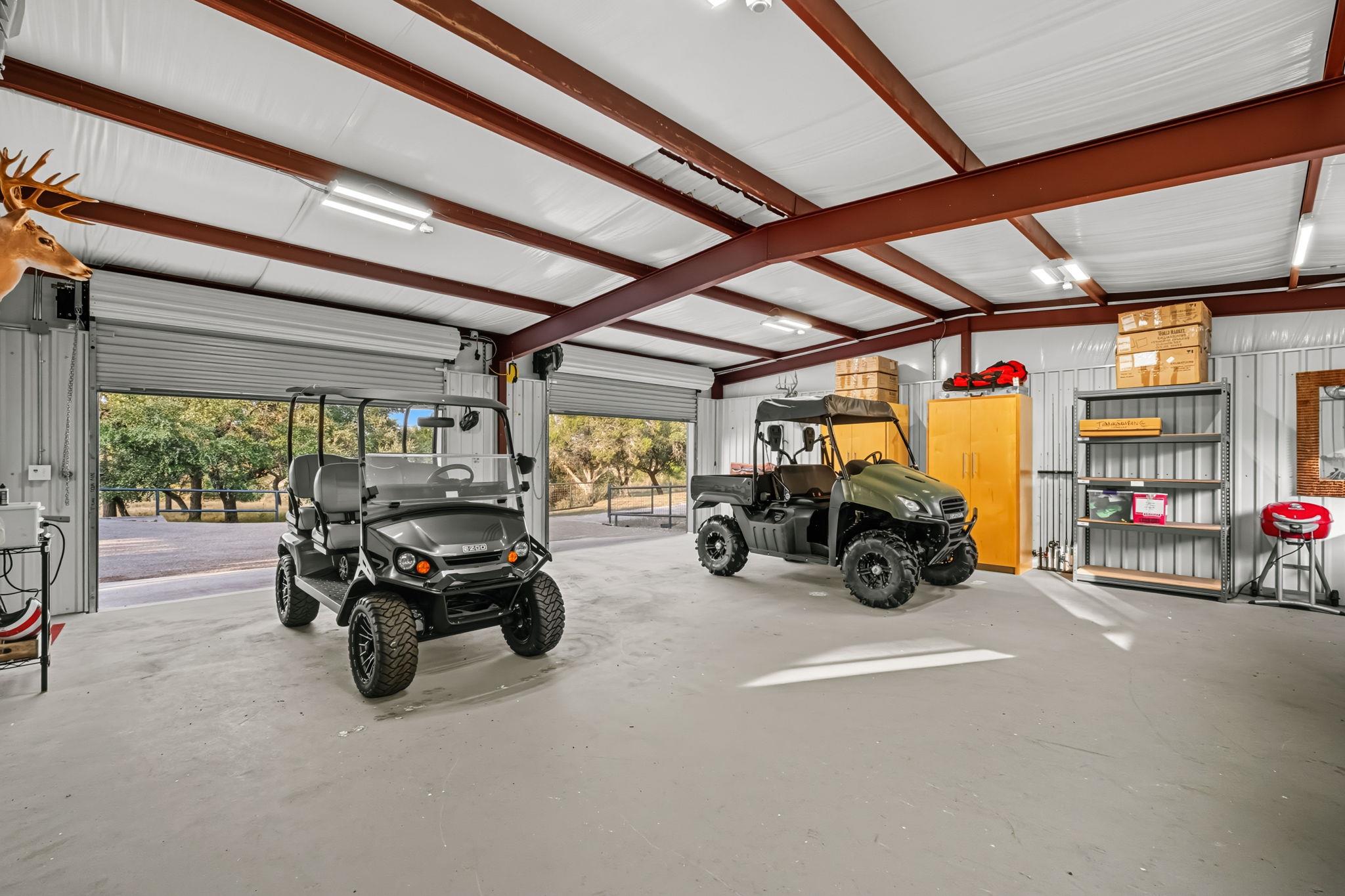 746 Trail Rock Dr, Johnson City, TX 78636