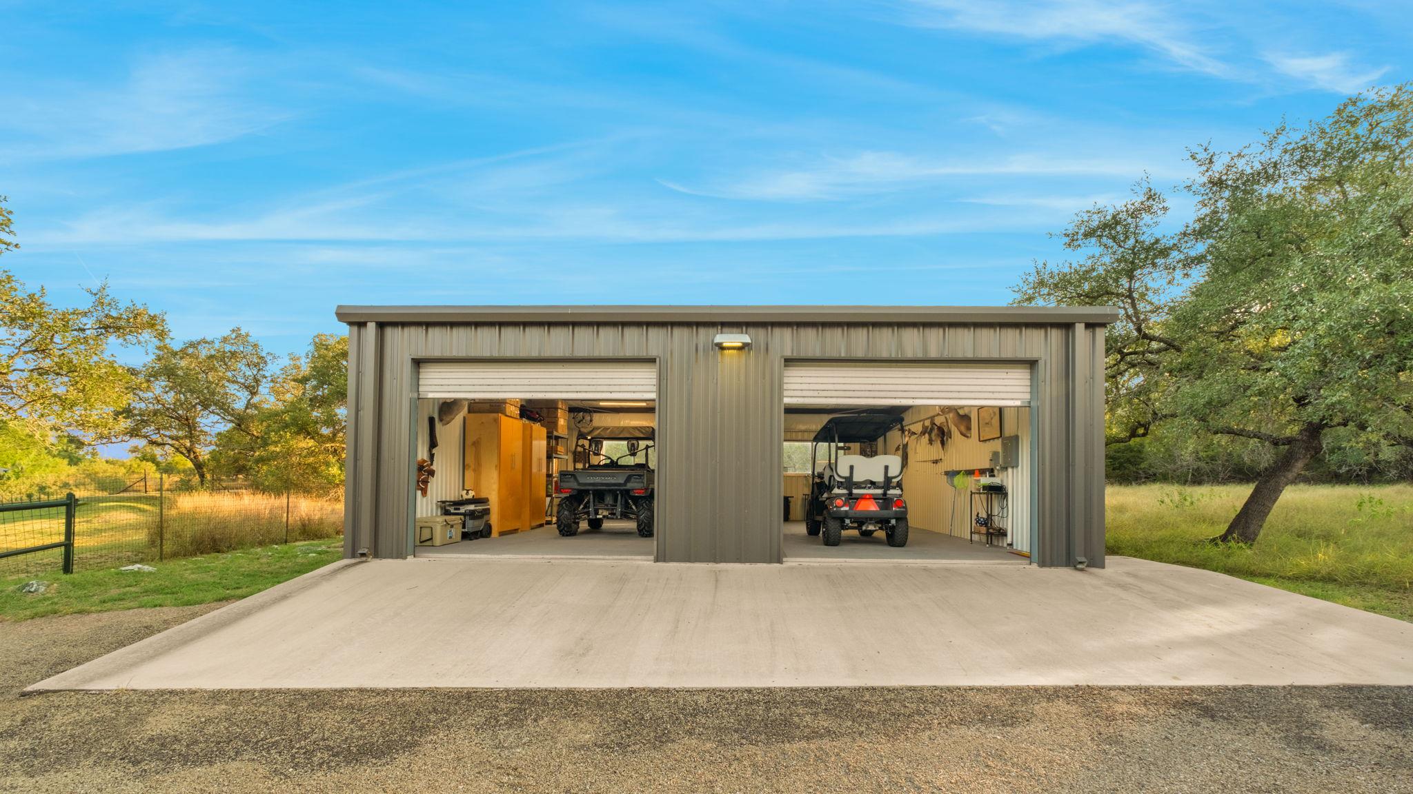 746 Trail Rock Dr, Johnson City, TX 78636