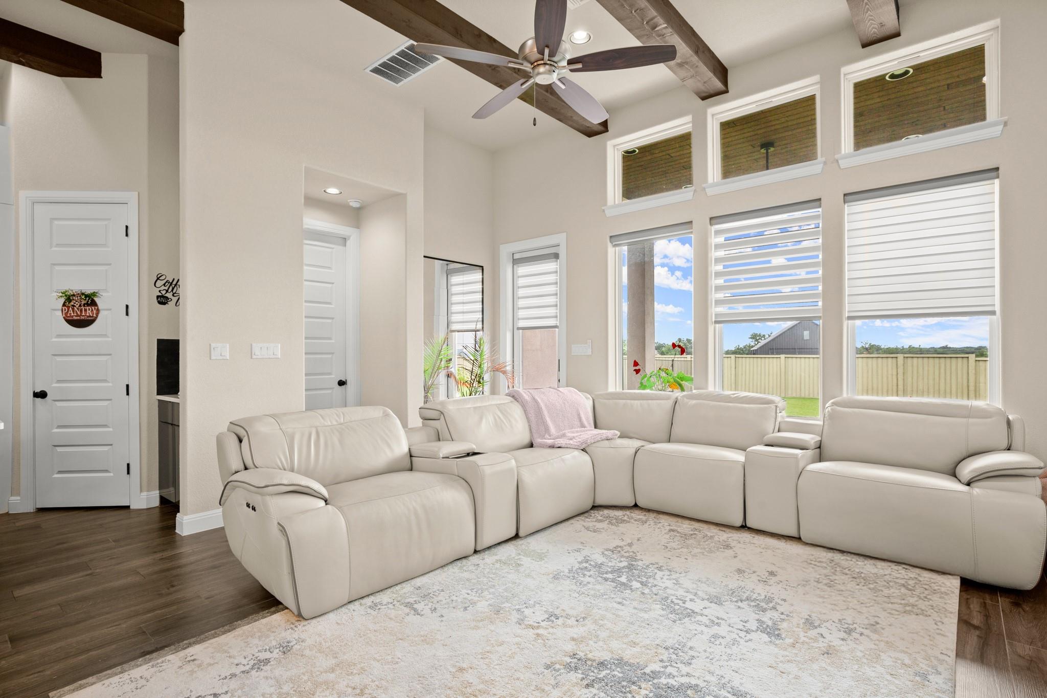 525 Faith Dr, Liberty Hill, TX 78642