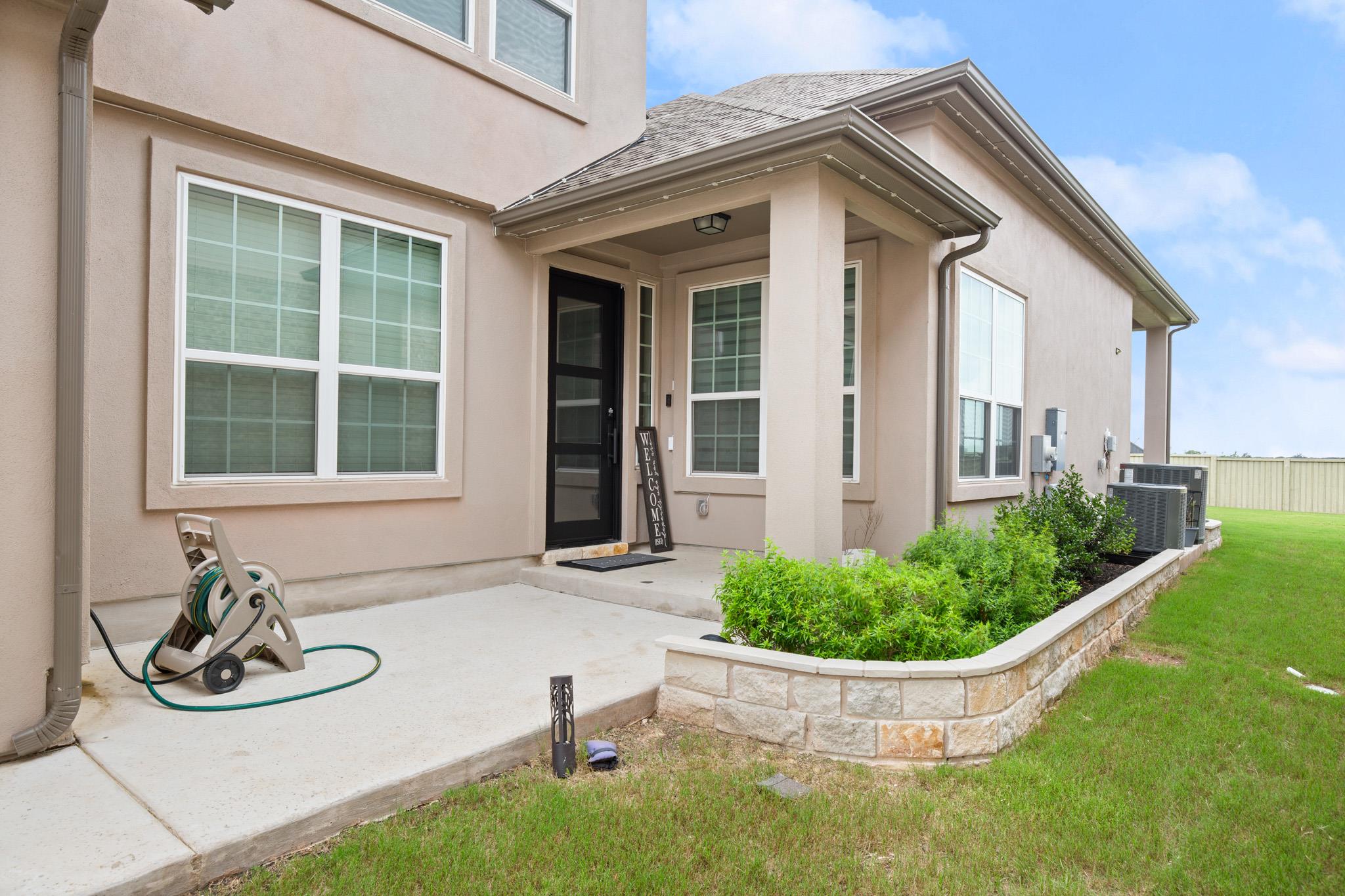 525 Faith Dr, Liberty Hill, TX 78642