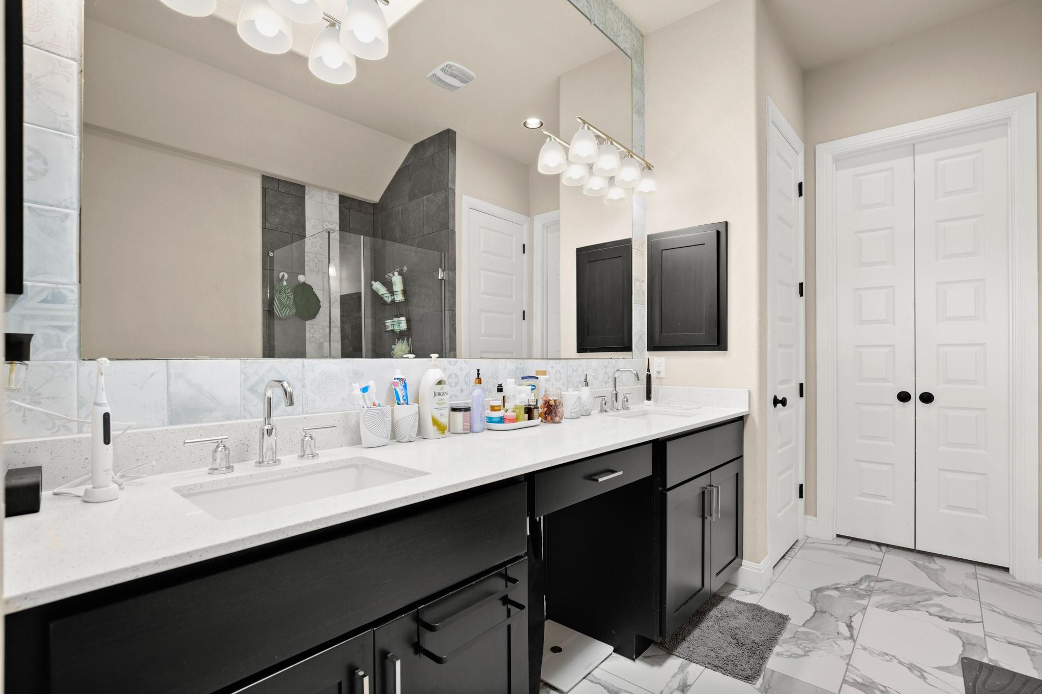 525 Faith Dr, Liberty Hill, TX 78642