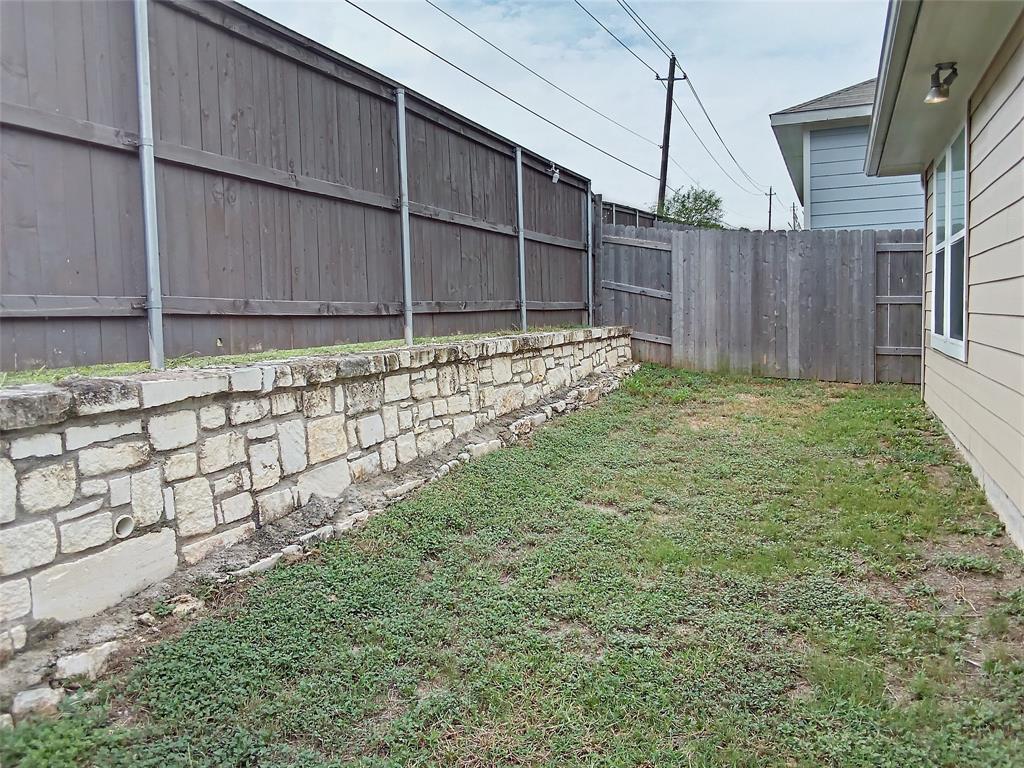 11613 Lago De Garda Dr, Austin, TX 78747