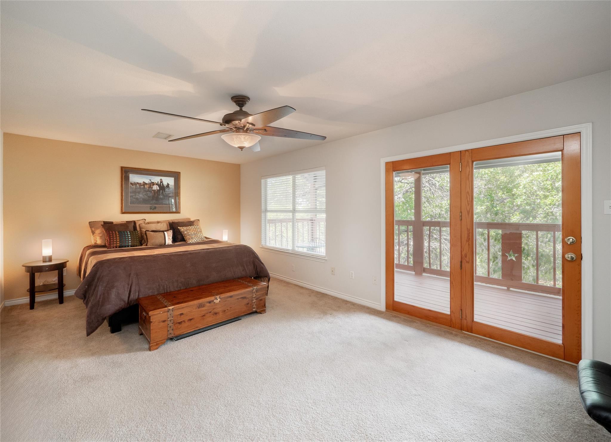 2706 Tradewind Dr, Spicewood, TX 78669