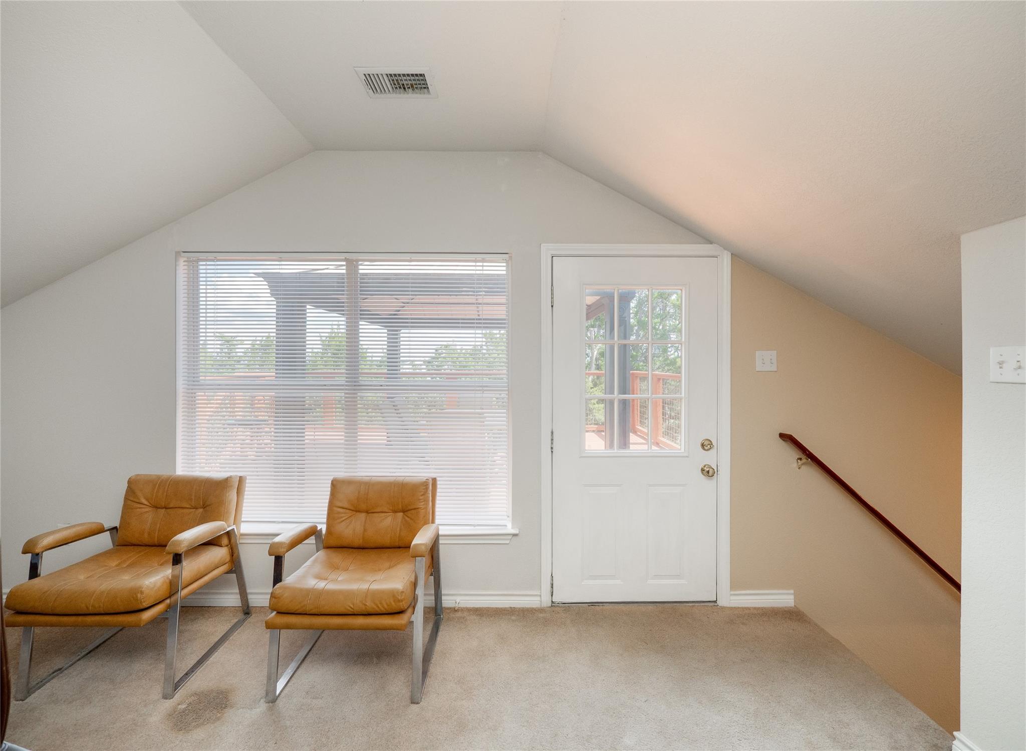 2706 Tradewind Dr, Spicewood, TX 78669