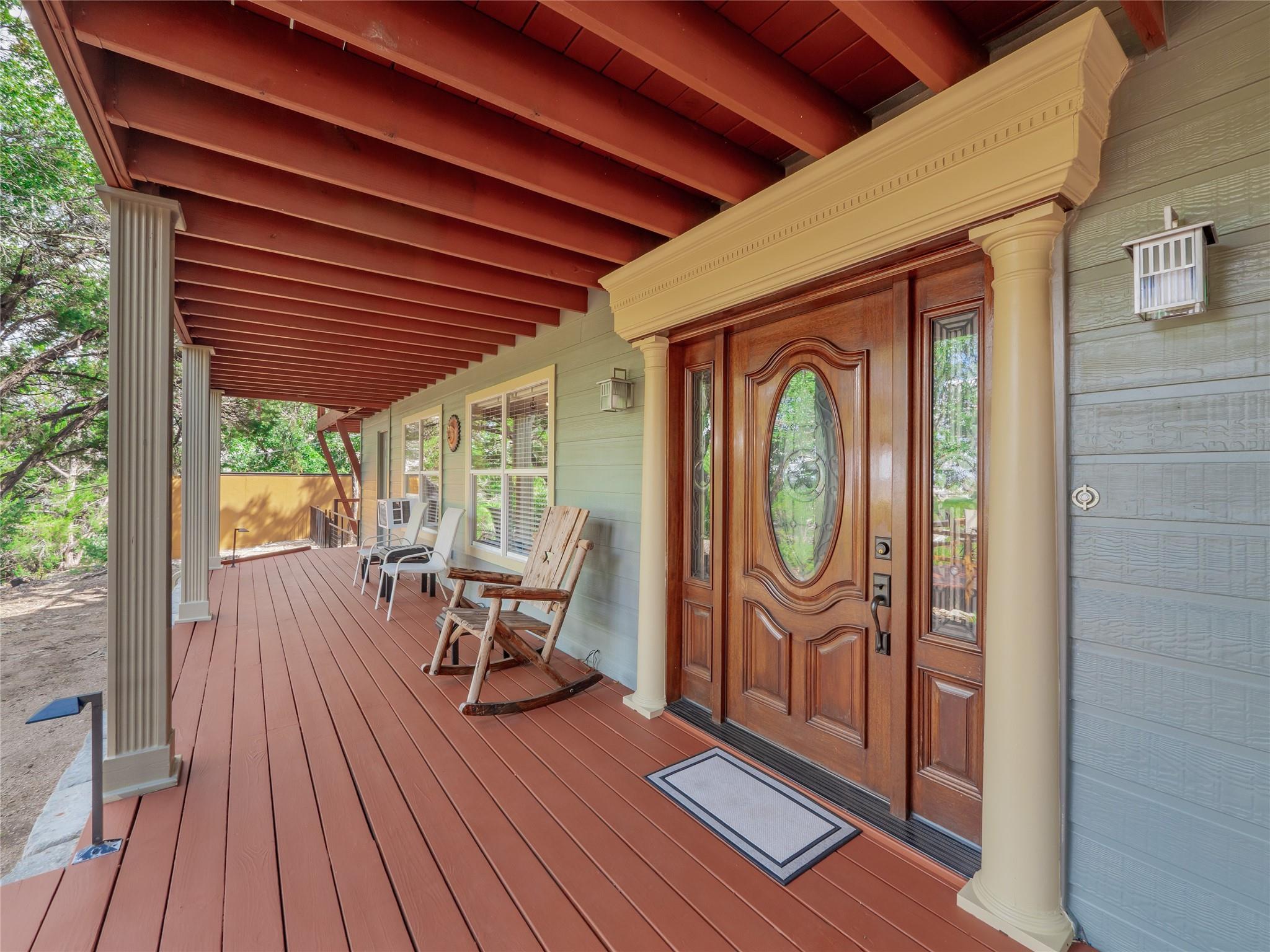 2706 Tradewind Dr, Spicewood, TX 78669