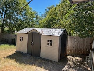 7711 Meadowview Ln # B, Austin, TX 78752