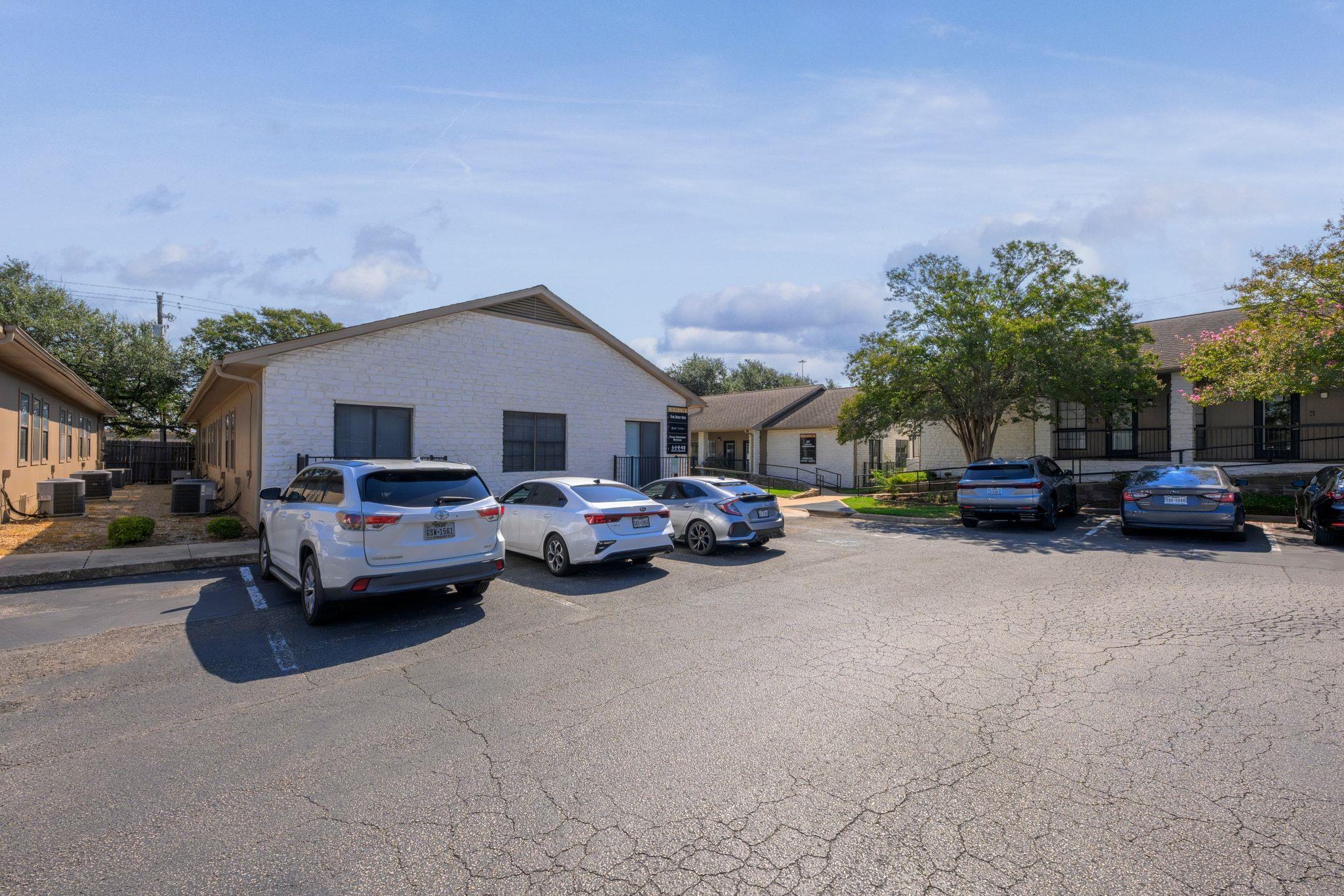13740 Research Blvd # R Unit 2, Austin, TX 78750