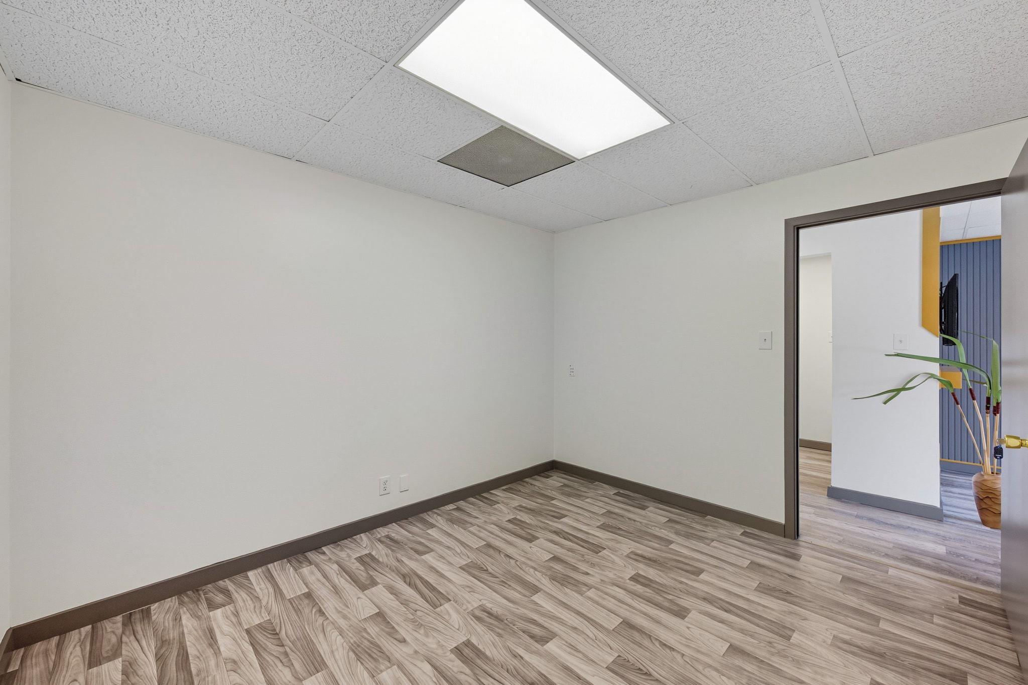 13740 Research Blvd # R Unit 2, Austin, TX 78750